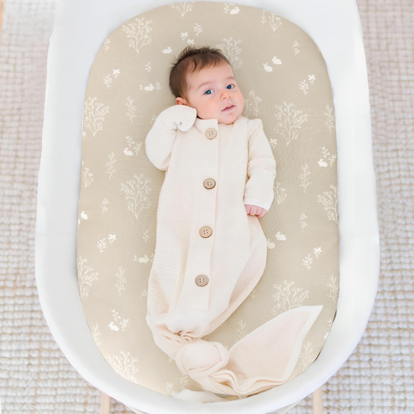 GRSSDER Stretch Ultra Soft Fitted Bassinet Sheet Set 2 Pack, Universal Fit for Bassinets Baby Cradle Moses Basket Oval Rectangle Mattress Safe and Snug, Stylish Watercolor Rabbit Pattern