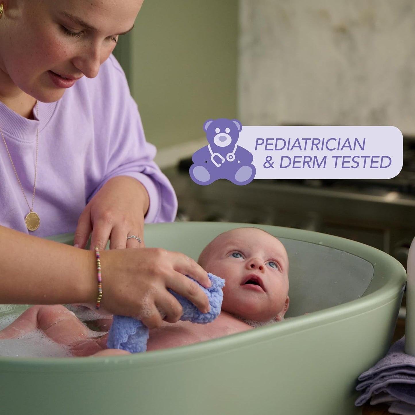 Jergens Baby Calming Head to Toe Foaming Wash, Baby Shampoo and Body Wash, Shampoo Tear Free, Kids Foaming Body Wash, 18 Fl Oz