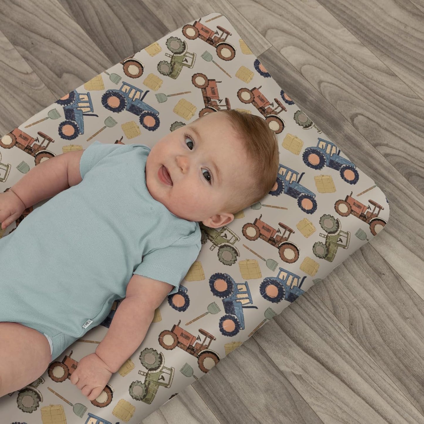 Vintage Tractors Changing Pad Covers for Baby Girls Boys Farm Tractor Harvest Fitted Change Table Pad Mats Farmhouse Trucks Vehicle Soft Diaper Change Table Cover Sheets for 32''×16'' Contoured Pad