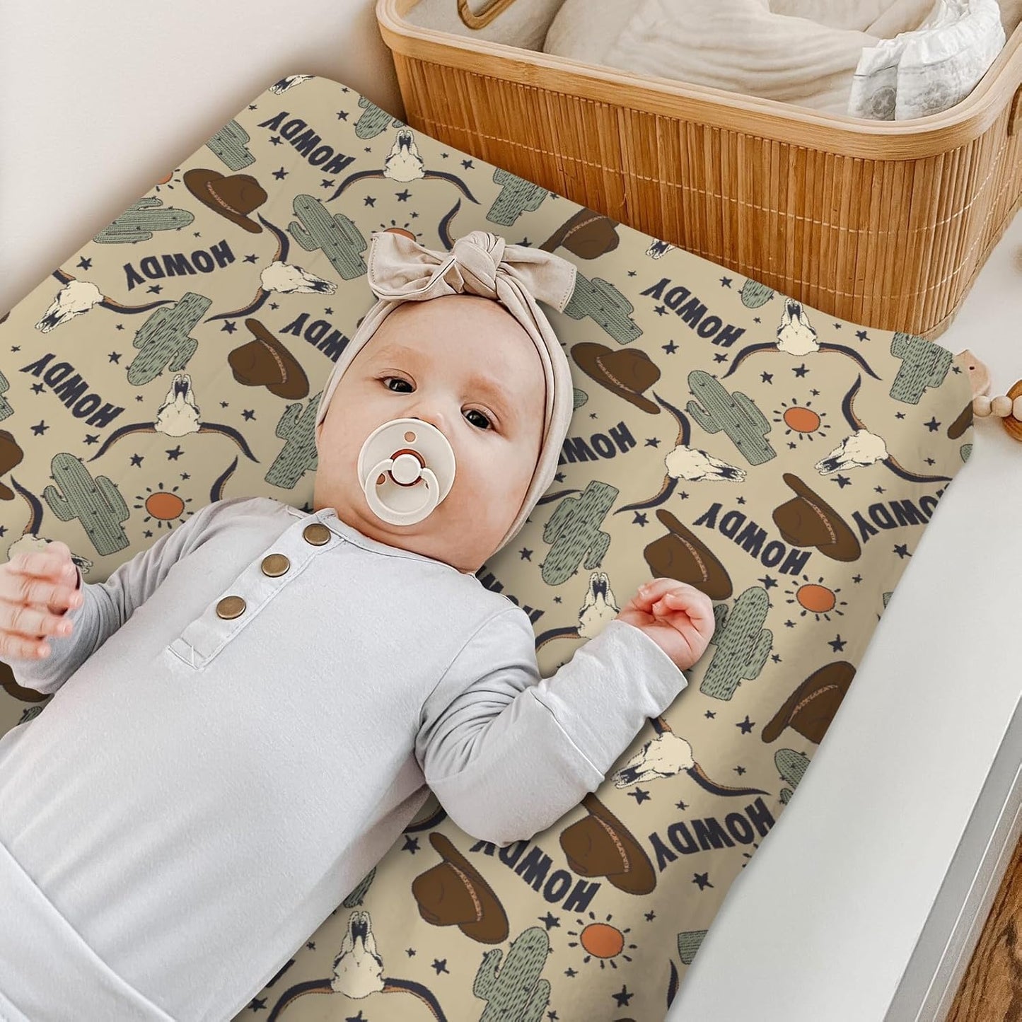 Western Cowboy Howdy Hat Cactus Changing Pad Cover for Baby Boys, Boho Wild West Cow Lover Sun Star Diaper Change Table Covers, Soft Stretchy Safe Snug Fitted Changing Mat Sheets Fit 32"/34" x 16"