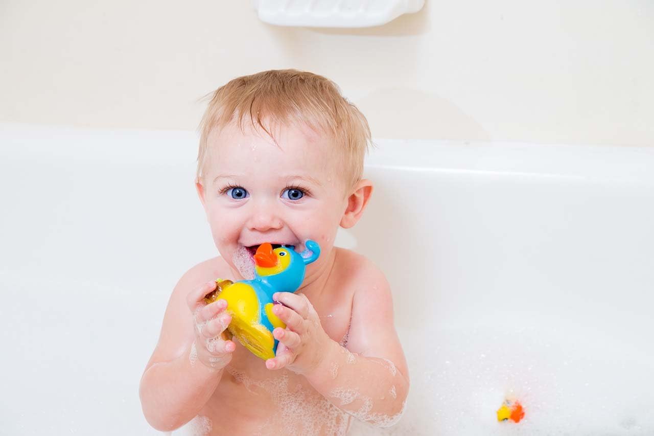 3" Basketball Rubber Duck [Sealed Hole, No Mildew] - Baby Safe Bathtub Bathing Toy