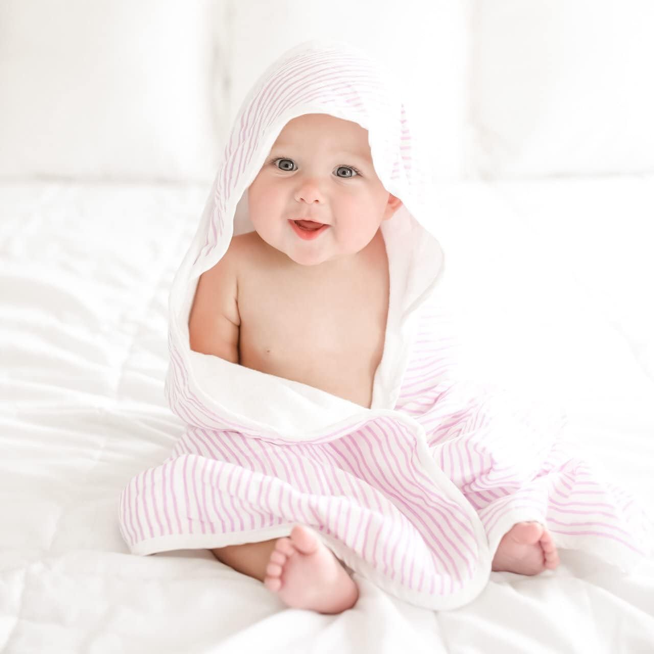 Bamboo Viscose Baby Hooded Towel & Washcloth Set for Babies and Toddlers, Soft & Absorbent, 70% Viscose from Bamboo, 30% Cotton Muslin - Imported (Purple)