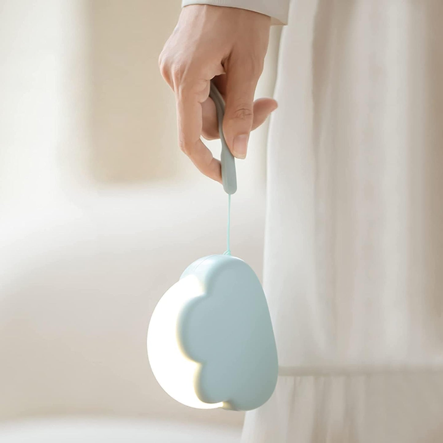 Portable LED Night Light, Cute Cloud Mini Desk Lamp with 4 Working Modes, Rechargeable Kids Night Light for Camping, Bedside Lamp for Bedroom Nightlights [with Wrist Strap] [with USB Cable]