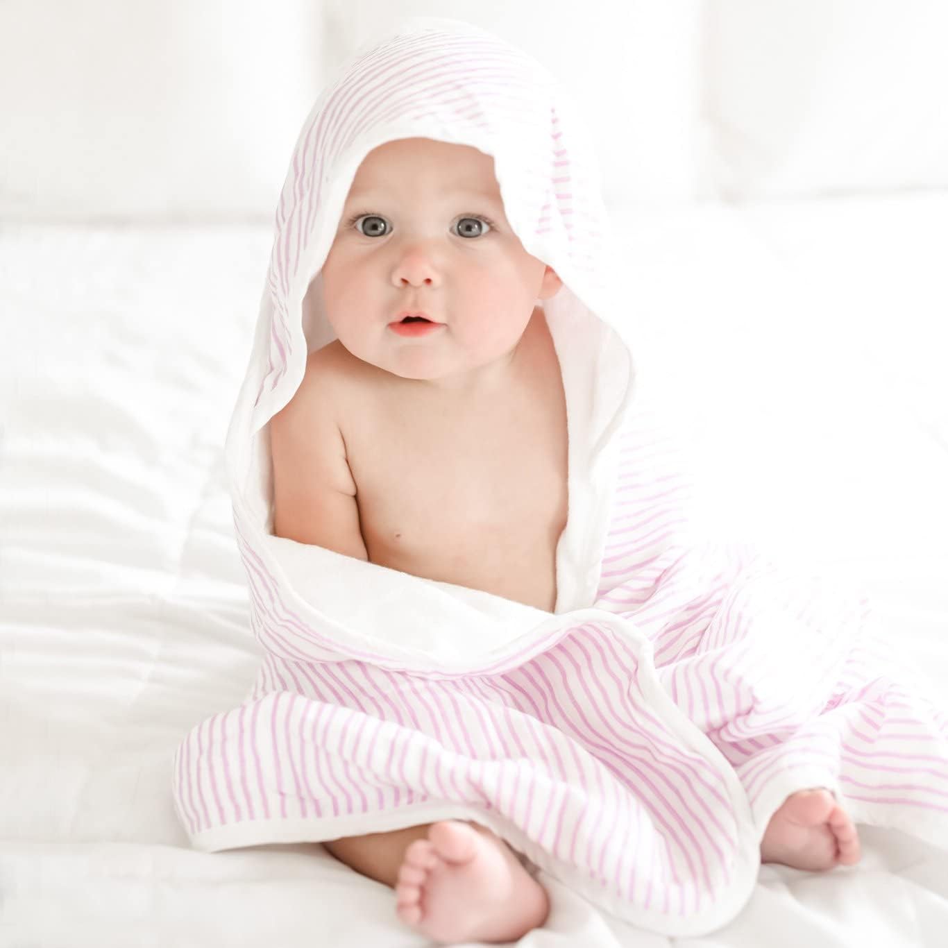 Bamboo Viscose Baby Hooded Towel & Washcloth Set for Babies and Toddlers, Soft & Absorbent, 70% Viscose from Bamboo, 30% Cotton Muslin - Imported (Purple)