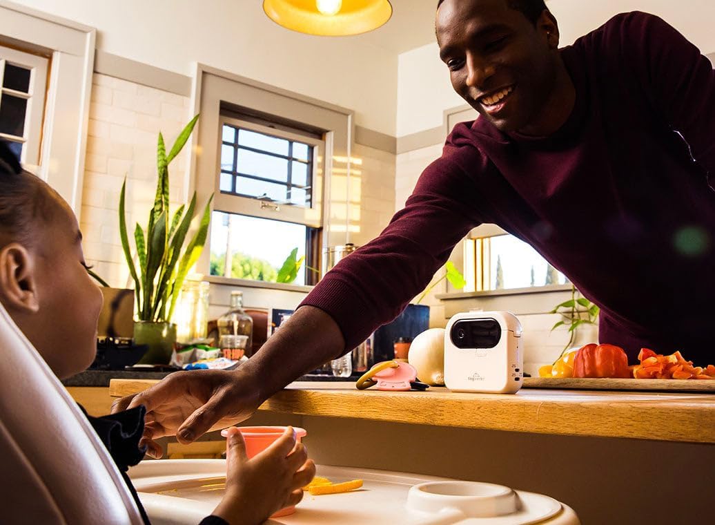 Tiny Traveler Baby Monitor - Tiny Wireless Basic Kit (TT002PBW) with Power Bank - Wireless Baby Car Monitor Camera, 8 Hours Power Bank, Night Vision, Video Record & Share, 5" Touchscreen LCD - White