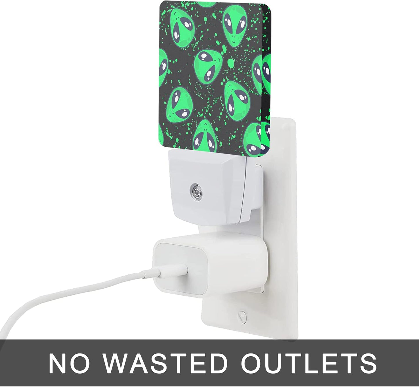 Alien Night Light,Green Aliens Plug-in Night Lights with Dusk-to-Dawn Sensor for Bedroom, Bathroom and Living Room 0.5W Sleep Friendly lamp for Women/Girls/Boys Gift