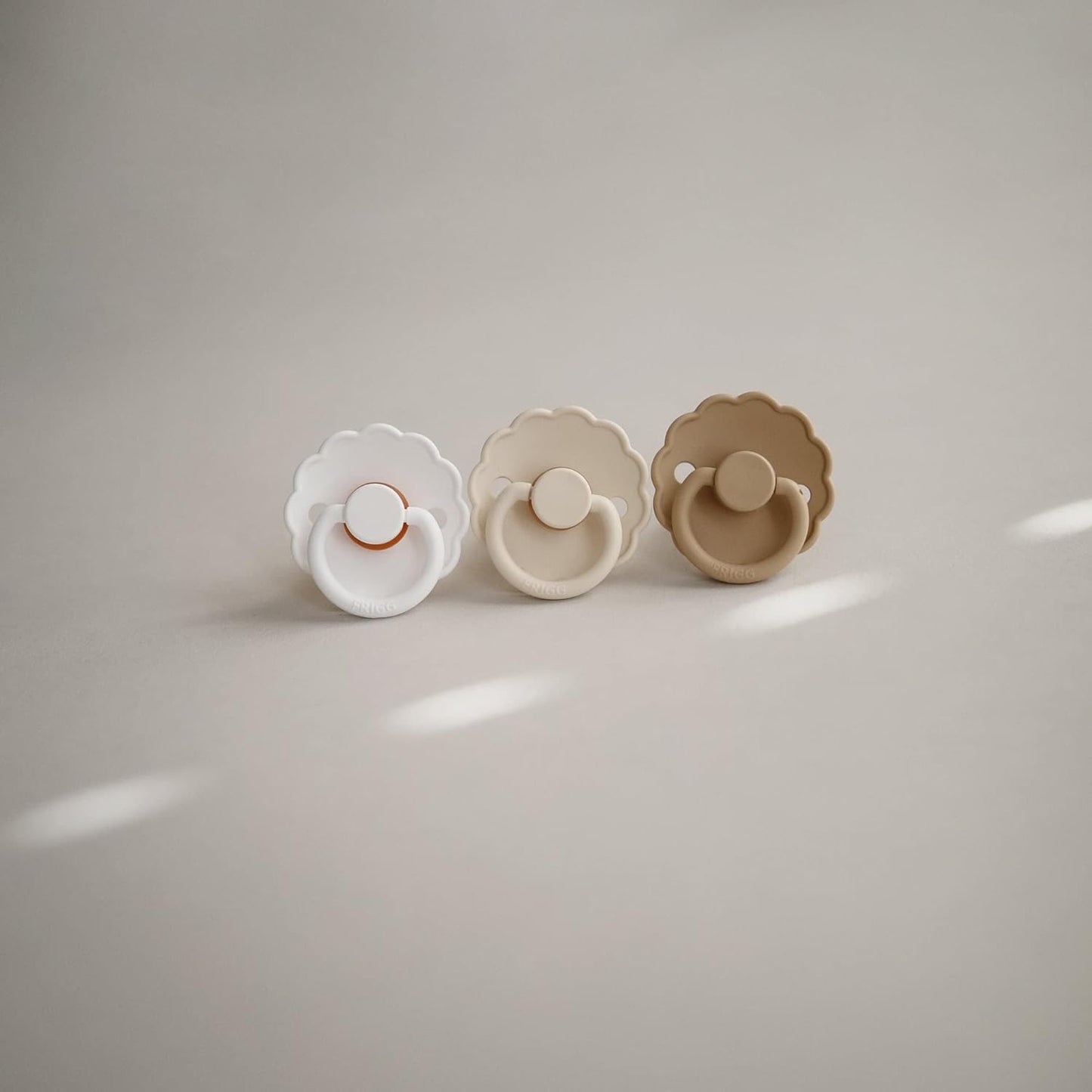 FRIGG Daisy Natural Rubber Baby Pacifier | Made in Denmark | BPA-Free (Croissant/Portobello, 6-18 Months) 2-Pack