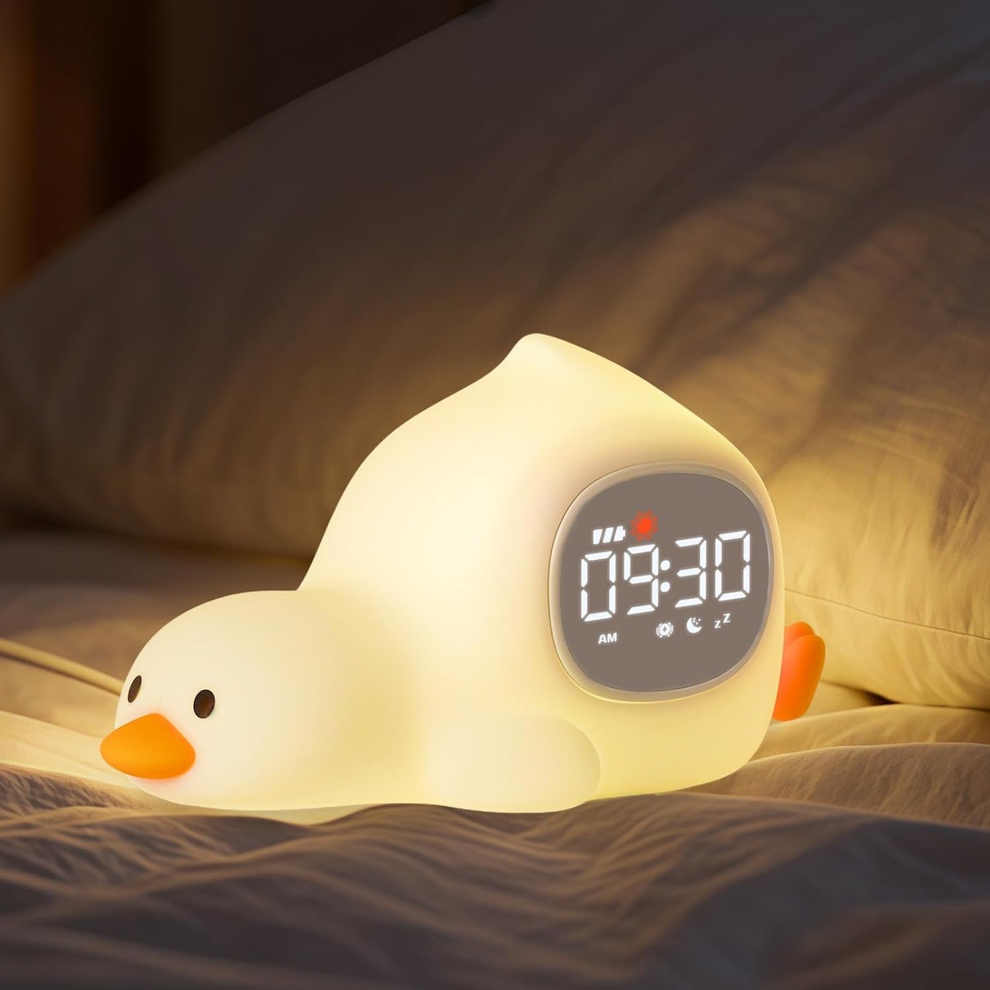 Yiliaw Alarm Clock for Kids with Night Light, Sleep Training Clock Time to Wake Clock, Rechargeable Silicone Light for Bedroom, Perfect Sleep Companion for Boys Girls, Laying Duck