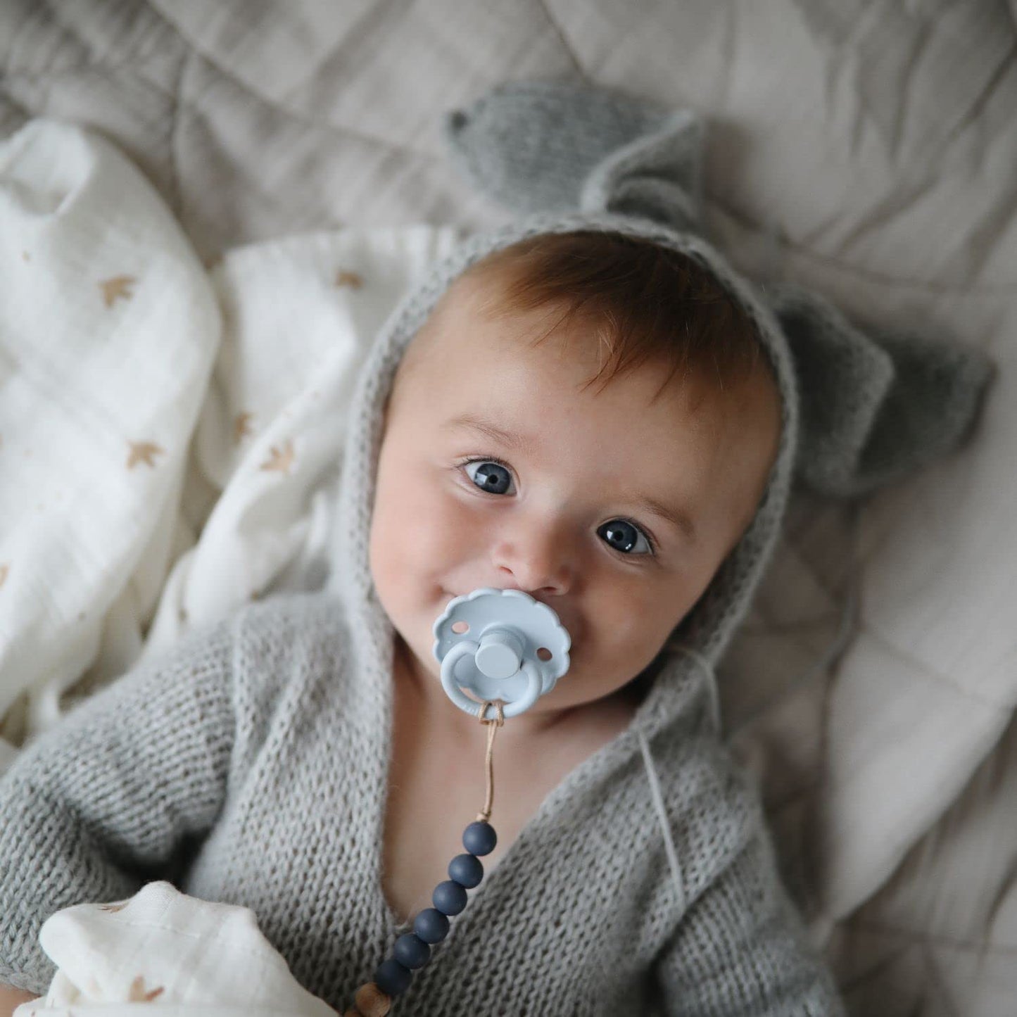 FRIGG Daisy SilkySoft Silicone Baby Pacifier | Made in Denmark | BPA-Free (Baked Clay/Cream, 6-18 Months)