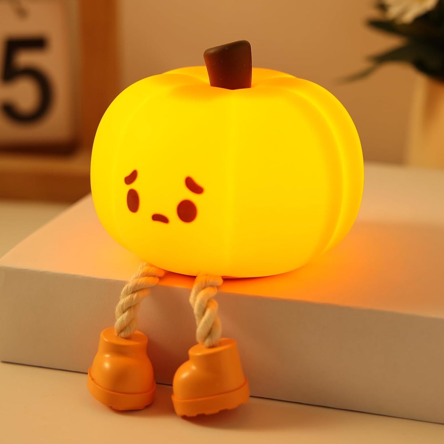 YISUN Pumpkin Night Light, Cute Silicone Nightlight for Baby Toddler, Rechargeable LED Nursery Lamp with Timer, 3 Level Dimmable Soft Squishy Night Lamp Gift for Bedroom Kids Room Decor