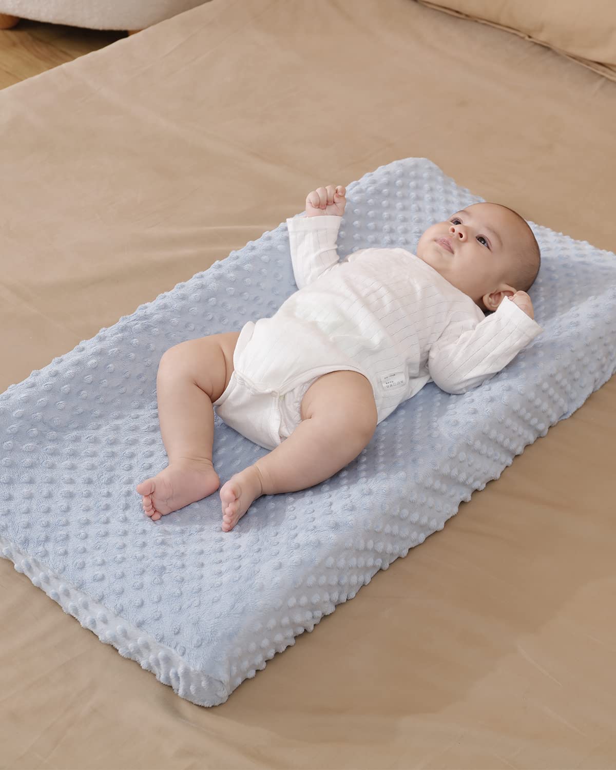 Solid Changing Table Pad Cover Cradle Sheet, Fits 32"/34''x16 Contoured Diaper Changing Pad, Ultra Soft Cozy Dots Plush Changing Table Covers, Breathable Wipeable Removable (Blue)