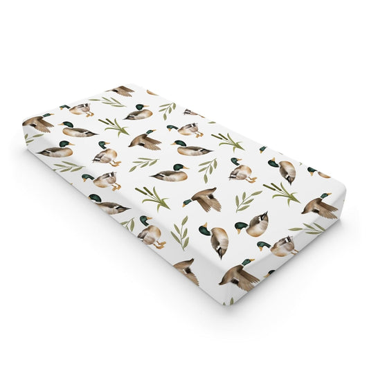 Vintage Mallard Duck Leaves Changing Pad Covers Duck Hunting Reeds Diaper Changing Pad Covers Sheets for Girl Boy Wild Duck Soft Breathable Stretch Fitted Change Table Pad Mats Covers 32''x16''