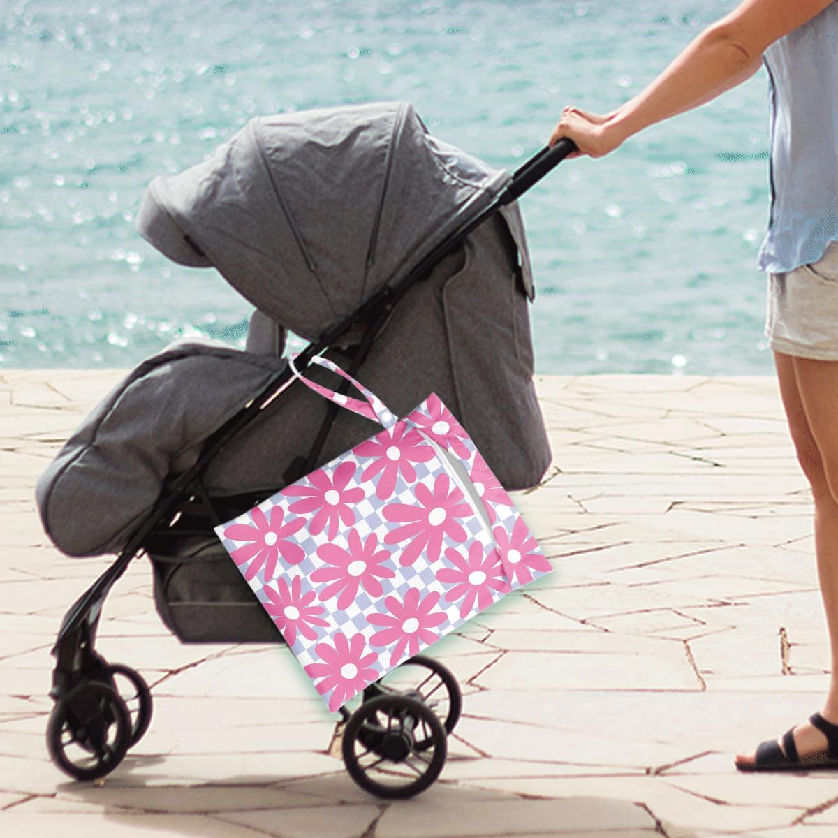 Wet Bag for Swimsuit Pool Travel Baby Cloth Diapers Dirty Yoga Gym Clothes Beach Bags Summer Gifts for Women Men Beach Vacation Essentials Flower Checker Waterproof Wet Dry Bag Travel Laundry Bags