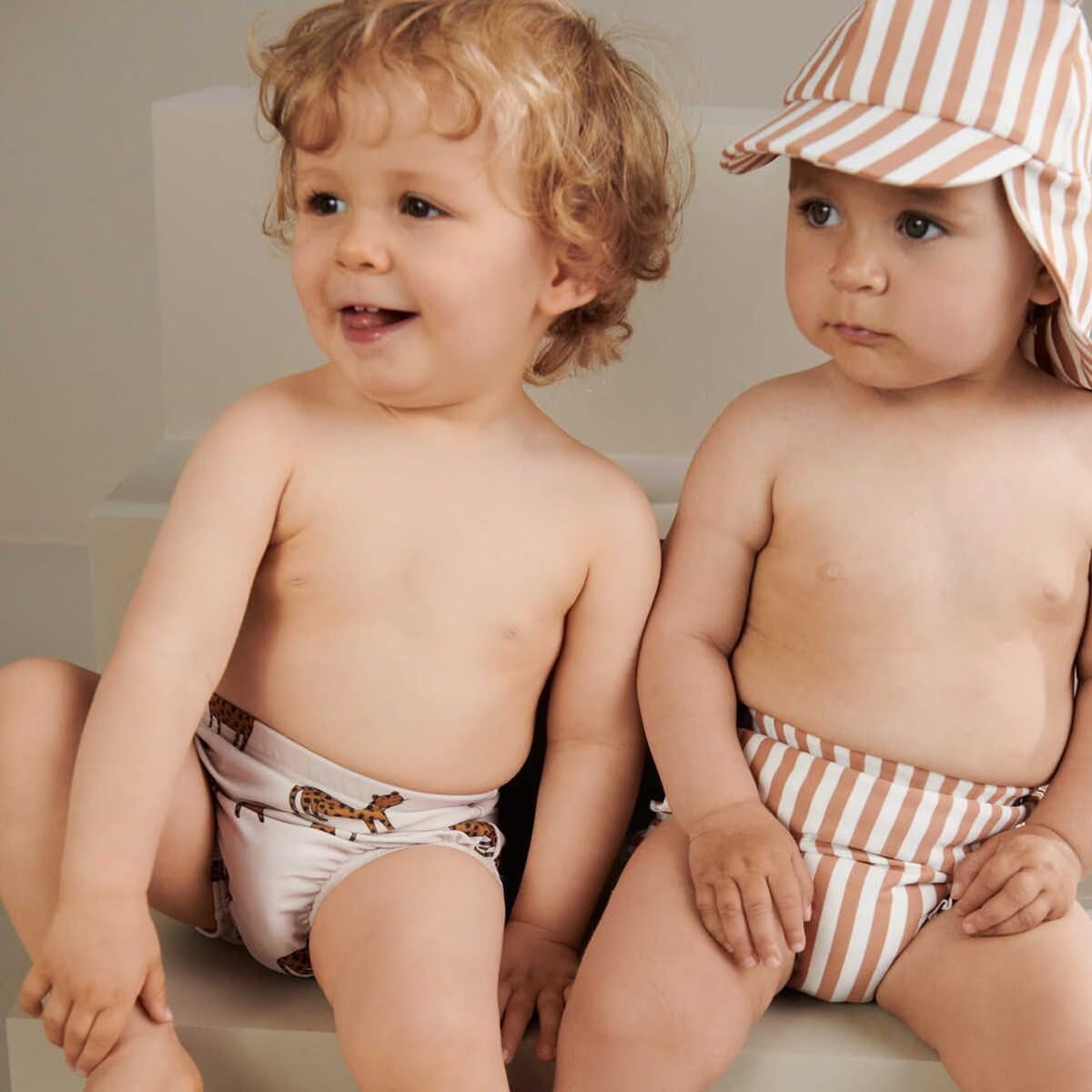 Baby Todder Girls Swim Diapers Washable Reusable Swimming Diapers BPA Free Swimmers Waterproof Swim Pants with Ruffles
