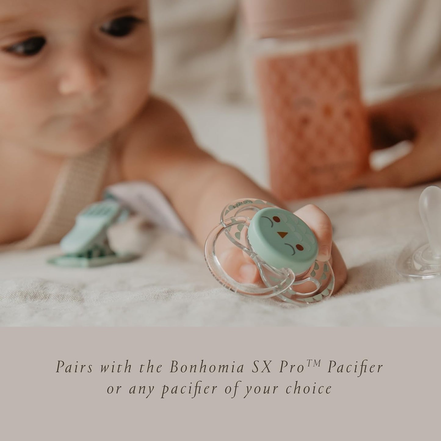 Suavinex Bonhomia Premium Baby Pacifier Clip with Ribbon, Stylish Binky Clips with Double Sided Design, Baby Accessories, Baby Essentials (0mo+), Pink