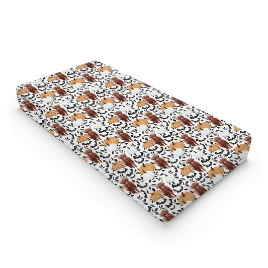 Highland Cows Pumpkin Leaves Baby Changing Pad Covers Highland Yak Halloween Bats Diaper Changing Table Sheets for Girl Boy Autumn Fall Soft Breathable Stretch Change Table Mats 32''x16''