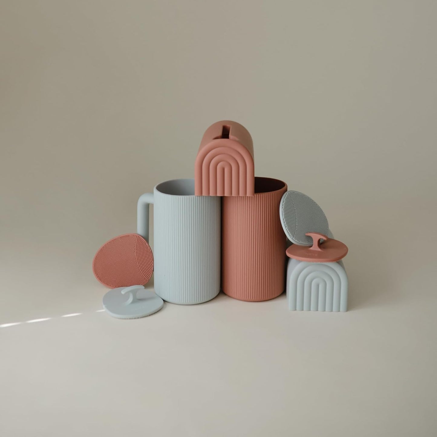 mushie Baby Bath Rinse Cup | 100% Food Grade Silicone | Shampoo & Body Washing Rinser Cup for Kids (Periwinkle)