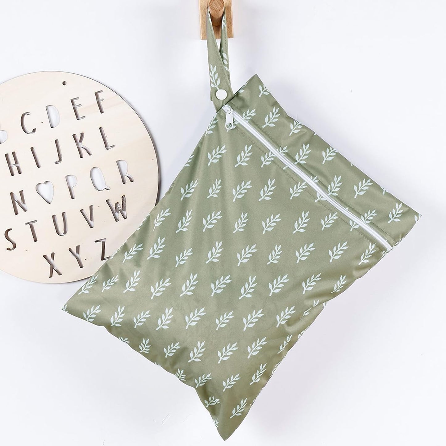 HappyFlute 2pcs Wet Bag Waterproof Bag Set-Cactus and Animal Pattern Wet Bag for Towels,Diaper Bag,Swim Bag,Beach Bag,Gym Bag,Wet/Dry Bag,Wet Clothes Bag,Wet Swimsuit Bag,10.2x14.4 inches.(Flower)