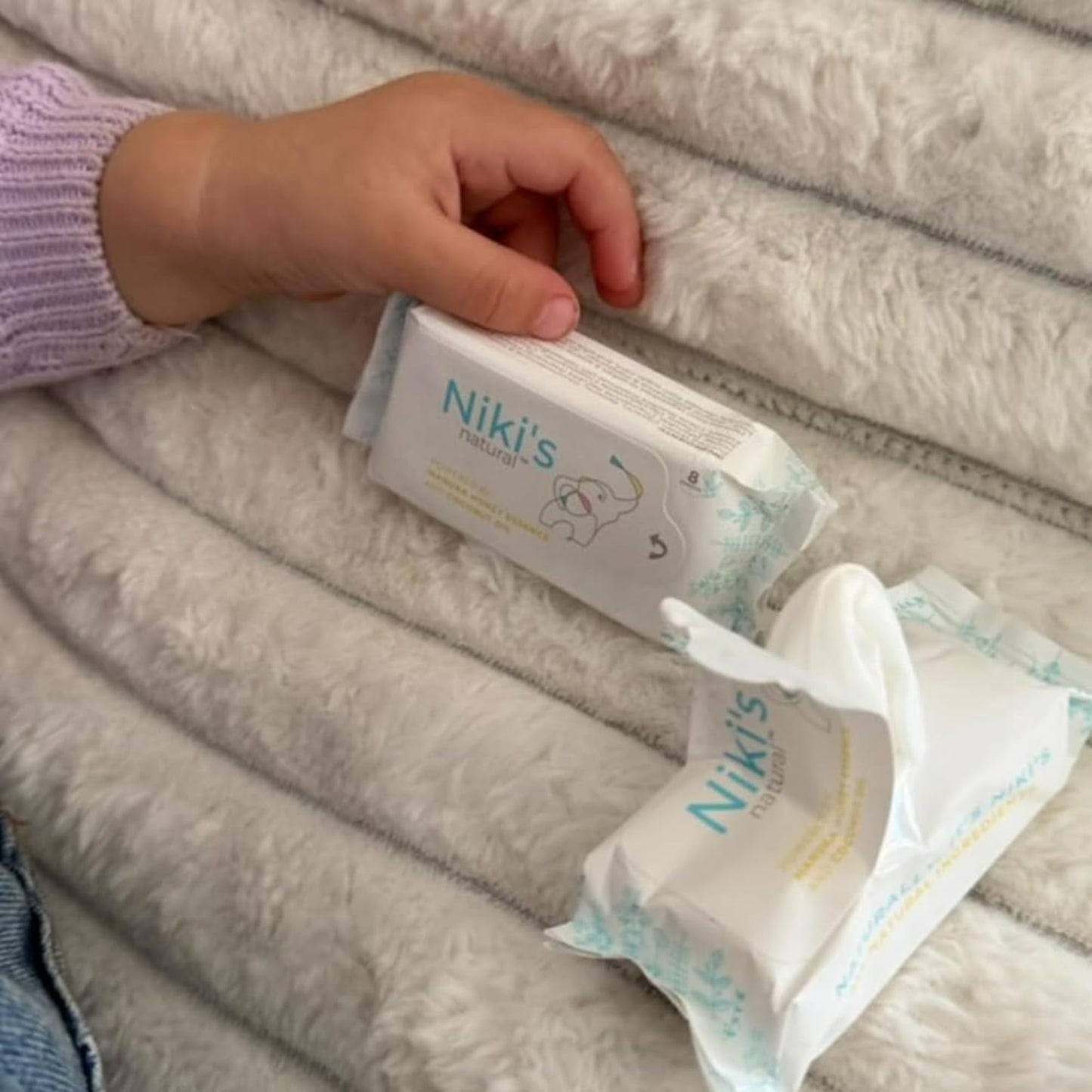 Niki's Natural Pocket Baby Wipes | Organic Baby Wipes Sensitive | Made with Manuka Honey and Coconut Oil, Unscented | EWG Verified | 320 Wipes (40 Pack x 8 Count Wipes)