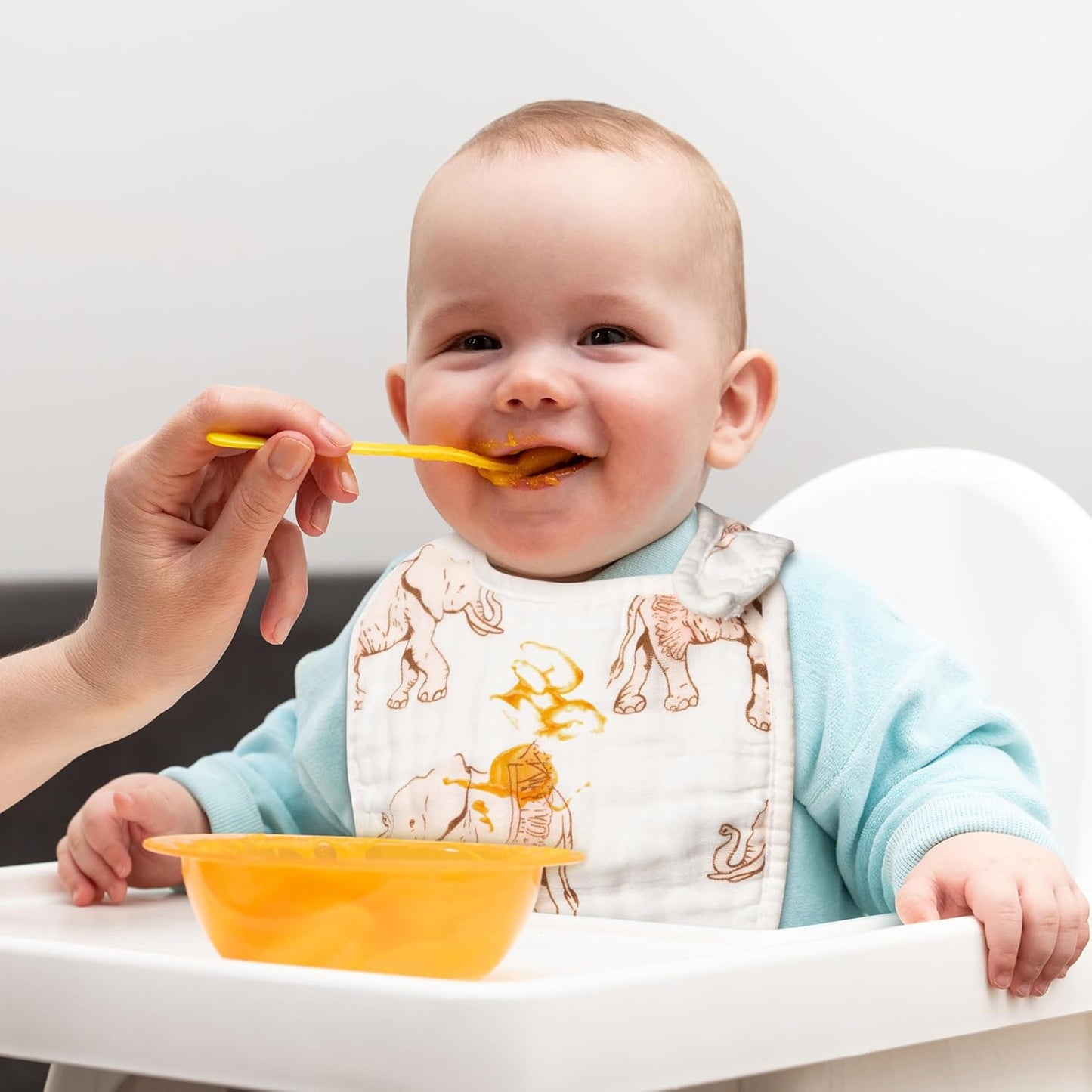 Zainpe 6Pcs Snap Muslin Cotton Baby Bibs Bear Fox Infants Drooling Bib Soft Absorbent Adjustable Burp Cloth Machine Washable Feeding Cloths for Newborn Girl Boy Toddler Teething Eating 0 to 36 Months