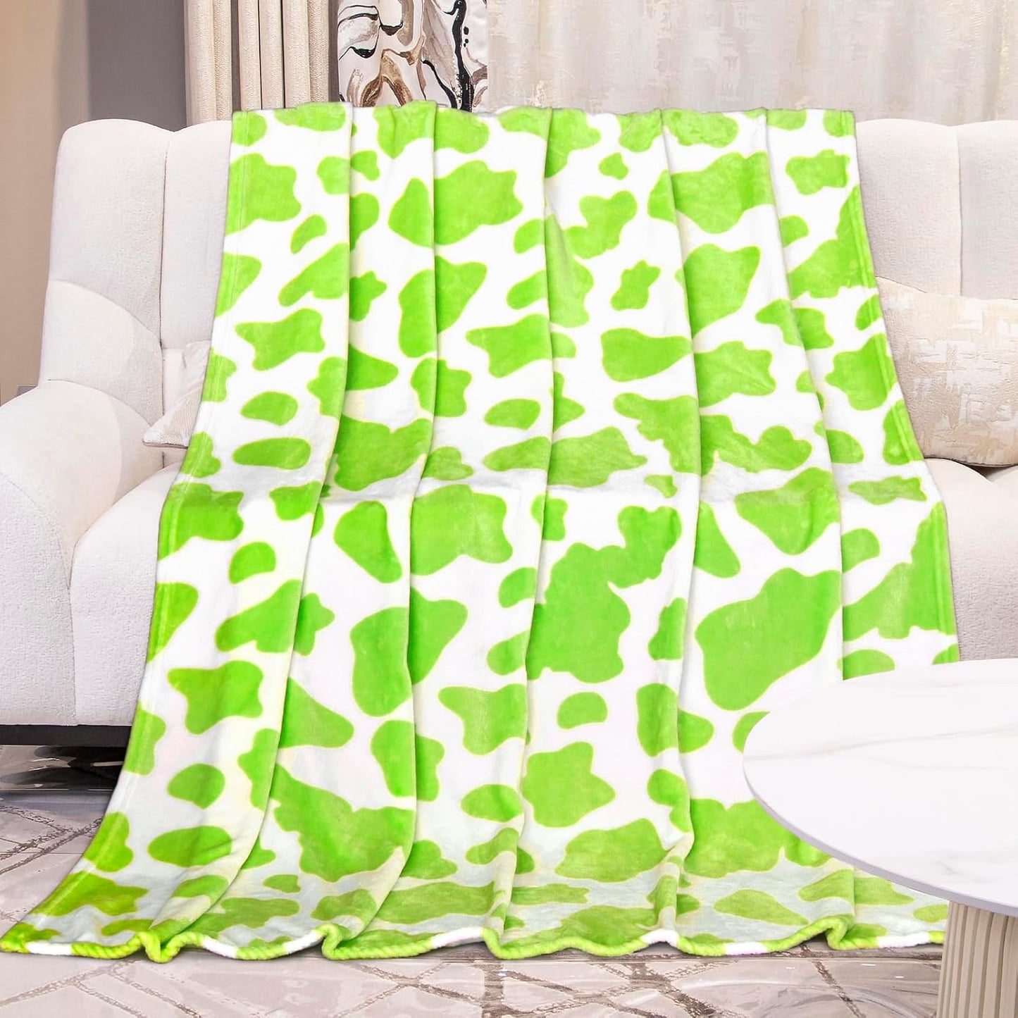 King Size Fleece Blanket Lime Green - Soft Warm Cozy Lightweight Fuzzy Throw for Bed, Couch, Sofa, Home Decor - Gifts for Adults Birthday Christmas 90"x108"