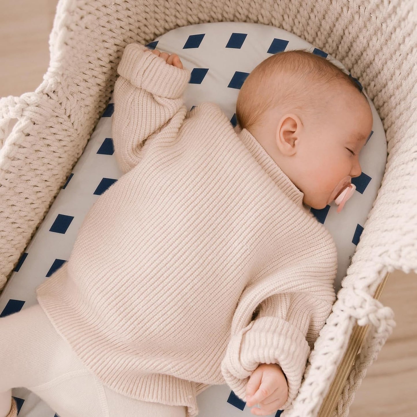 Yoofoss Bassinet Sheets for Baby,3-Pack Fitted Bassinet Sheets Set Compatible with Halo Bassinest Swivel Sleeper,Baby Delight,Angelbliss,Soft Breathable Bassinet Mattress Sheets (Dark Blue+Dinosaurs)