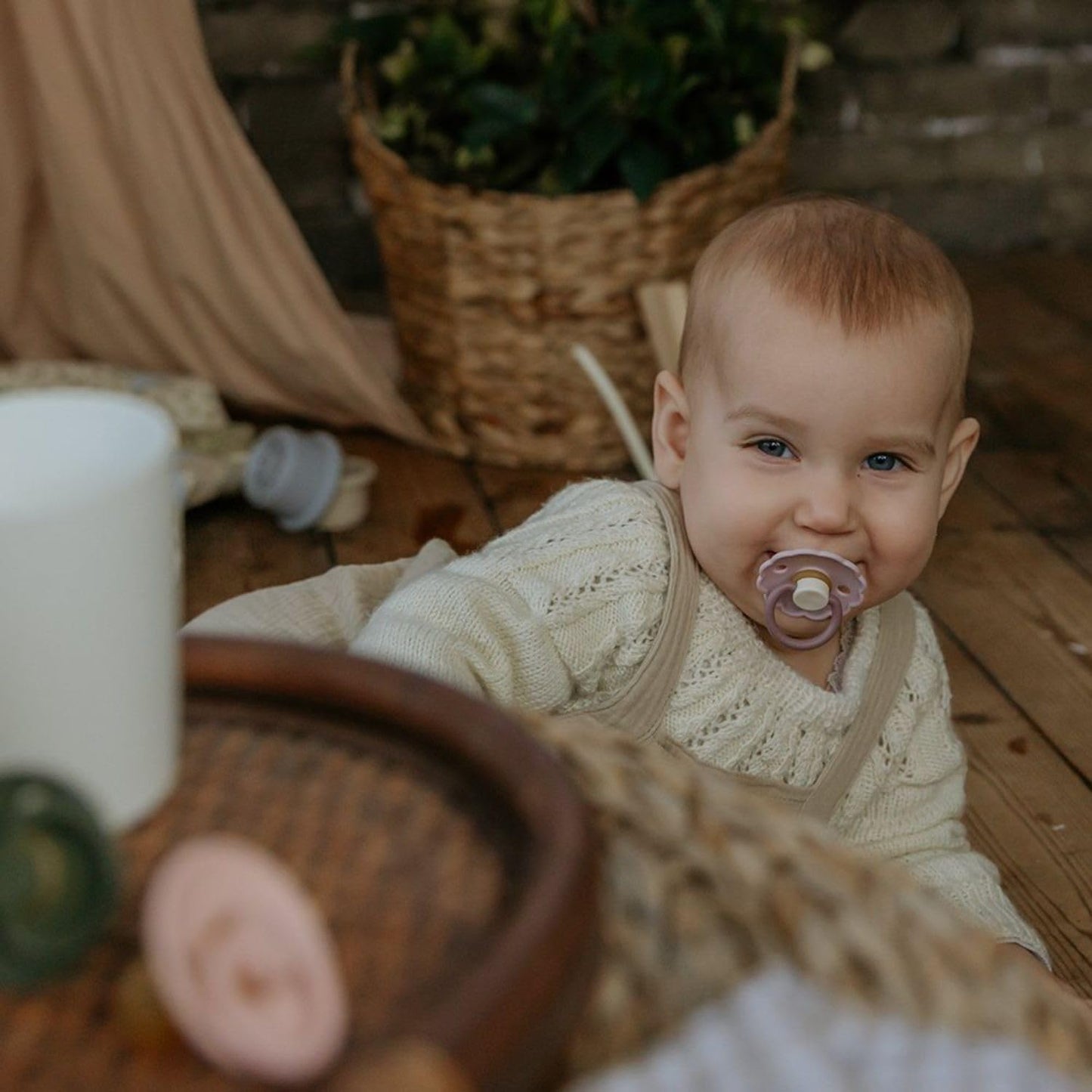 FRIGG Natural Rubber Baby Pacifier 6-Pack Blooming Love | Made in Denmark | BPA-Free (6-18 Months)