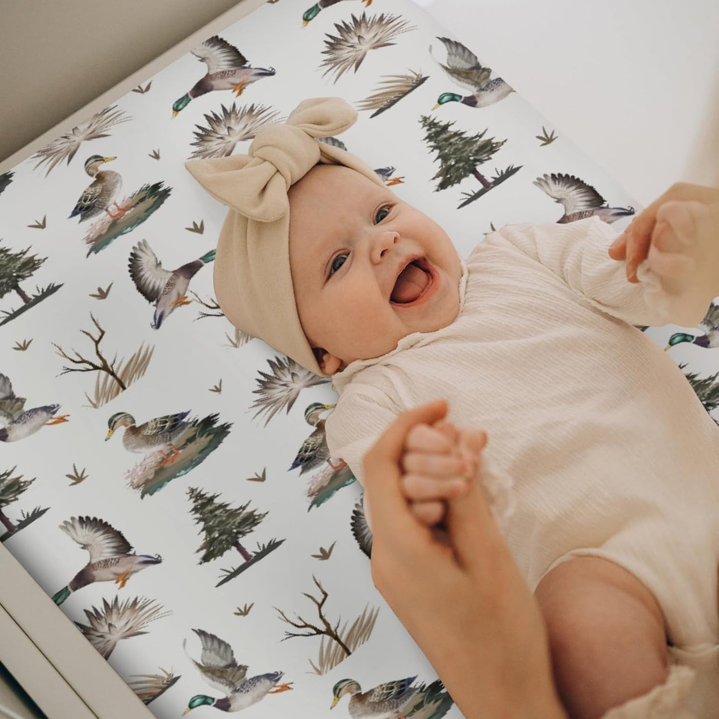 Vintage Mallard Ducks Trees Changing Pad Covers for Baby Girl Boy Duck Hunting Season Fitted Change Table Cover Mats Wild Ducks Animals Soft Diaper Changing Table Sheets 32''×16''