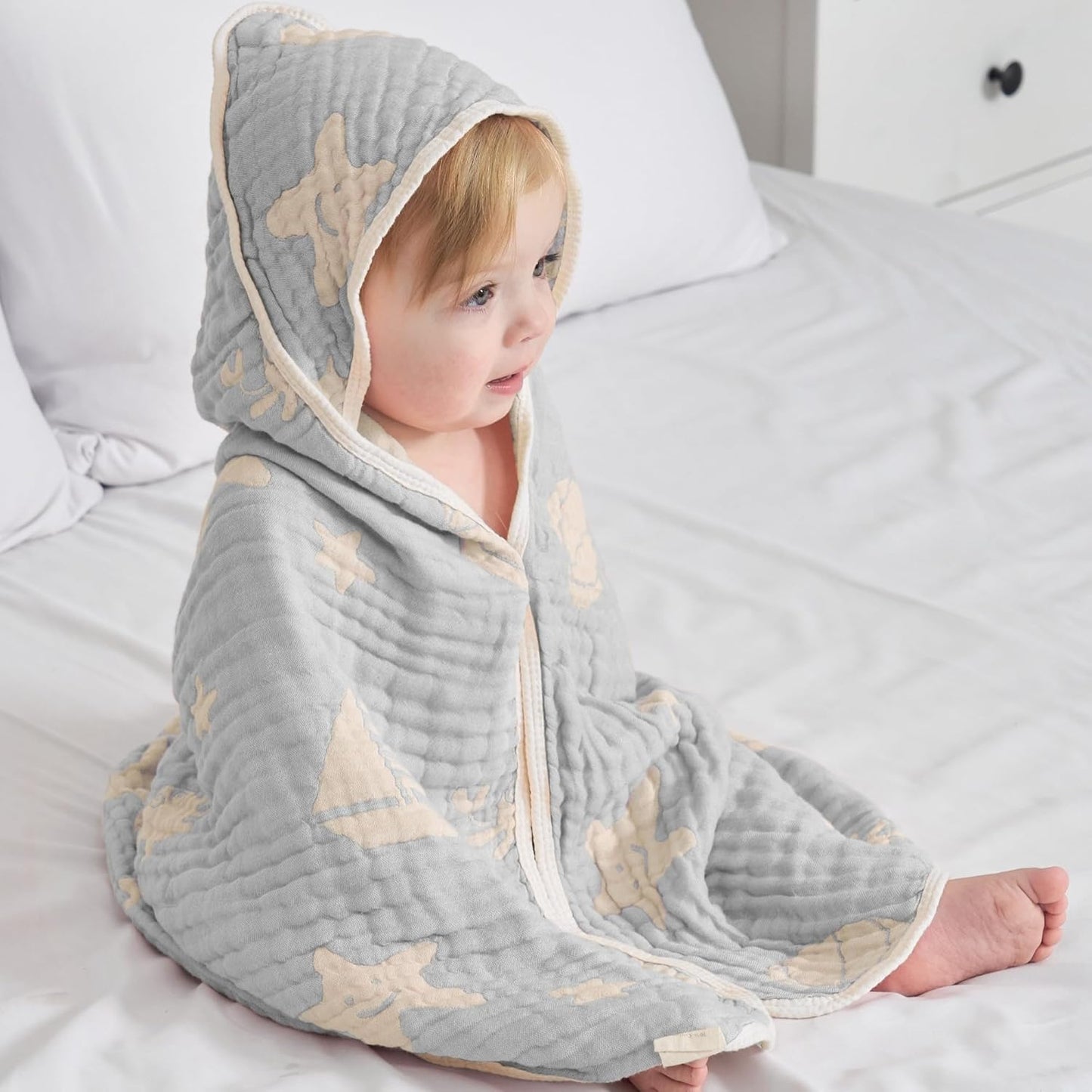 Ultra-Soft Muslin Baby Hooded Towel - 32 x 32 Inches, Ideal for Bath & Beach, Suitable for Both Boys & Girls from Newborns to Toddlers