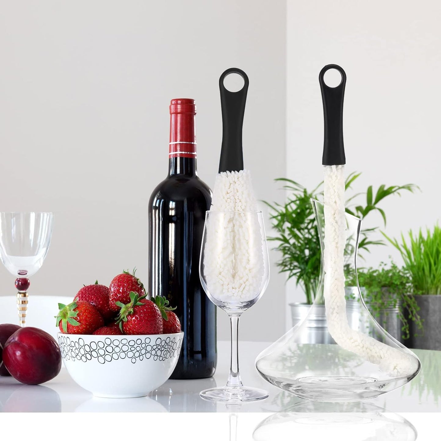3 Pieces Decanter Cleaning Brush Flexible Bottle Scourer and 400 Pieces Reusable Decanter Cleaning Beads Household Tools for Wine Decanters Goblets Glasses Cups (Black Handle)