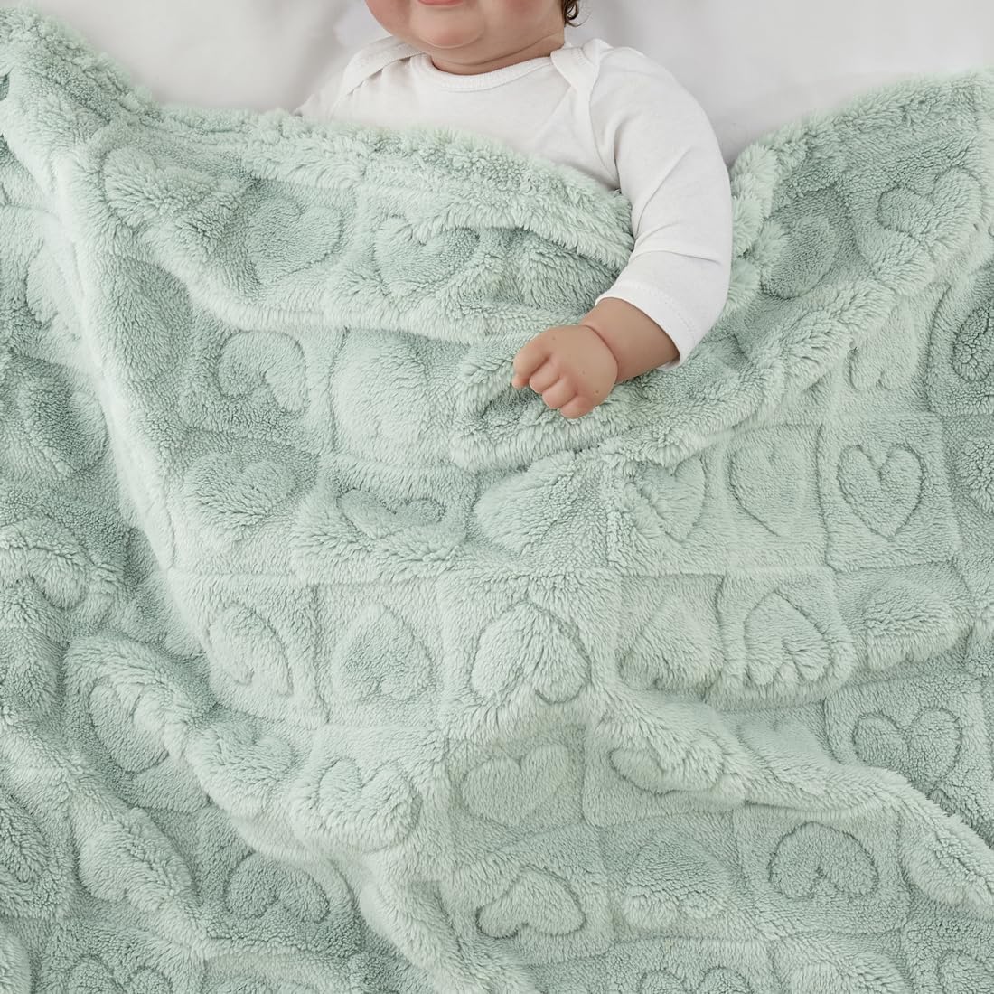 CREVENT 30"X40" Cozy Soft Warm Sherpa Baby Blanket for Girls Boys, Newborn Essentials for Infant, Baby Shower Receiving Gift - Green Heart 75X100cm + Gift Bag with Ribbon