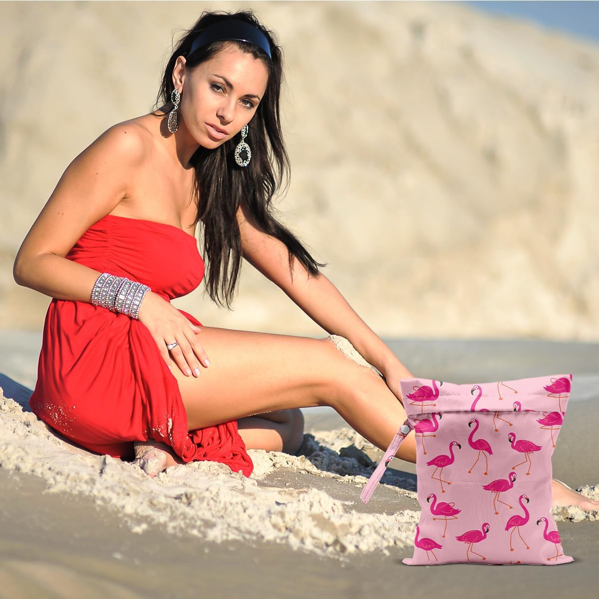 Pink Flamingo Wet Bags 12x10 Inch, Flamingos Seamless Pattern Waterproof Travel Laundry Bags, Reusable Wet Dry Bag for Swimsuit Pool Beach Diapers Dirty Yoga Gym Clothes, Flamingo Gifts for Women