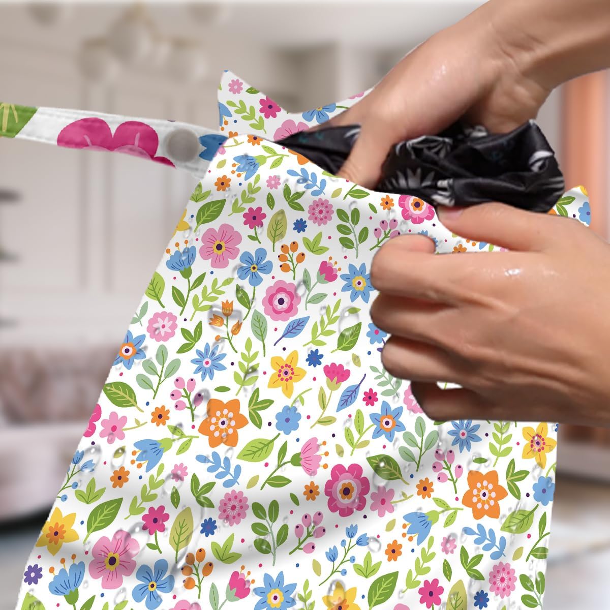 4 Pack Cute Wet Bag Waterproof Washable Reusable Wet Dry Bag for Swimsuit Dirty Clothes Diaper Travel Beach Pool Gym Party Birthday Camping Toiletries Beach Essentials，Colorful Floral Wildflower