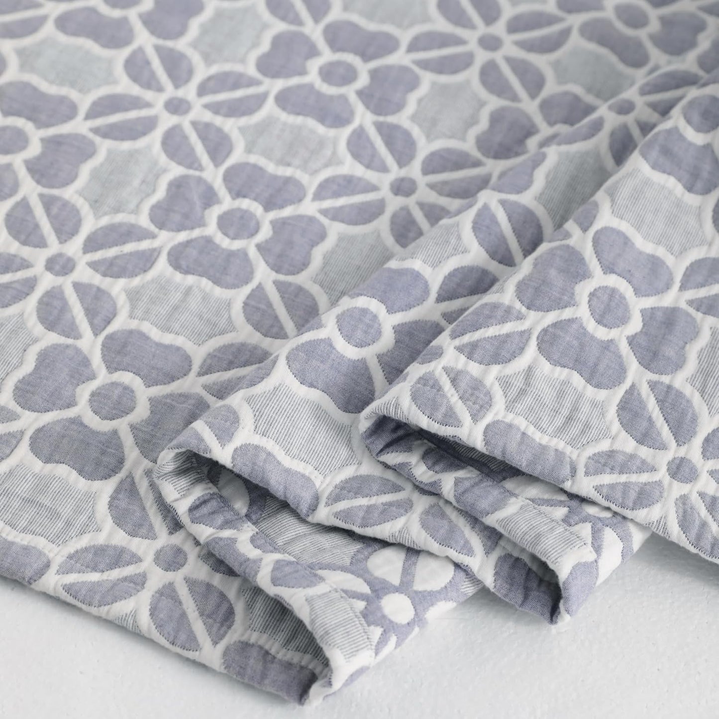 NTBAY 3 Layer Toddler Blanket, Muslin Cotton Jacquard Bed Blankets, Lightweight Thermal Baby Blanket, Super Soft and Warm Crib Blanket for All Seasons, Decoration Gift, 30"x40", Blue Clover