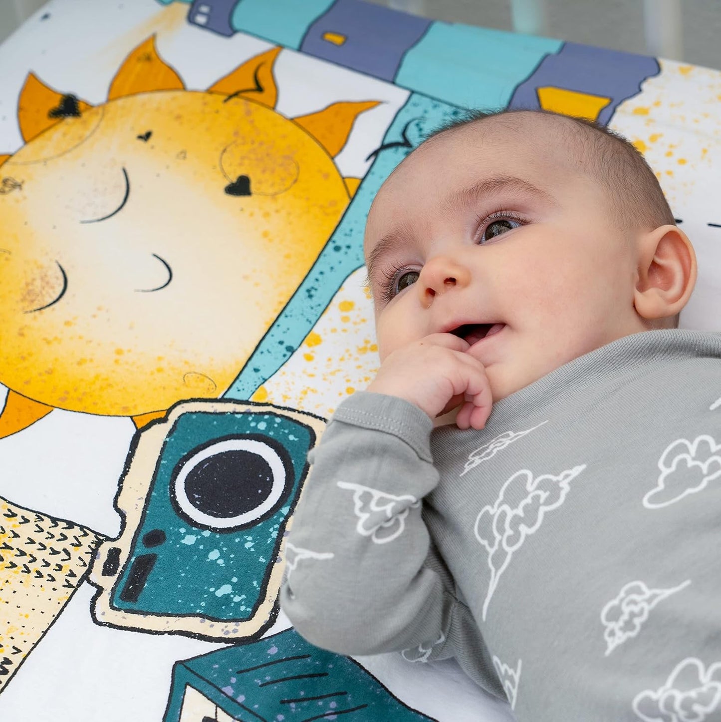 JumpOff Jo - Hypoallergenic Fitted Bassinet Sheet for Baby Boys & Girls - Rectangular, Hourglass & Oval Crib Compatible, Soft, Breathable, Machine Washable - Travel Road Trip