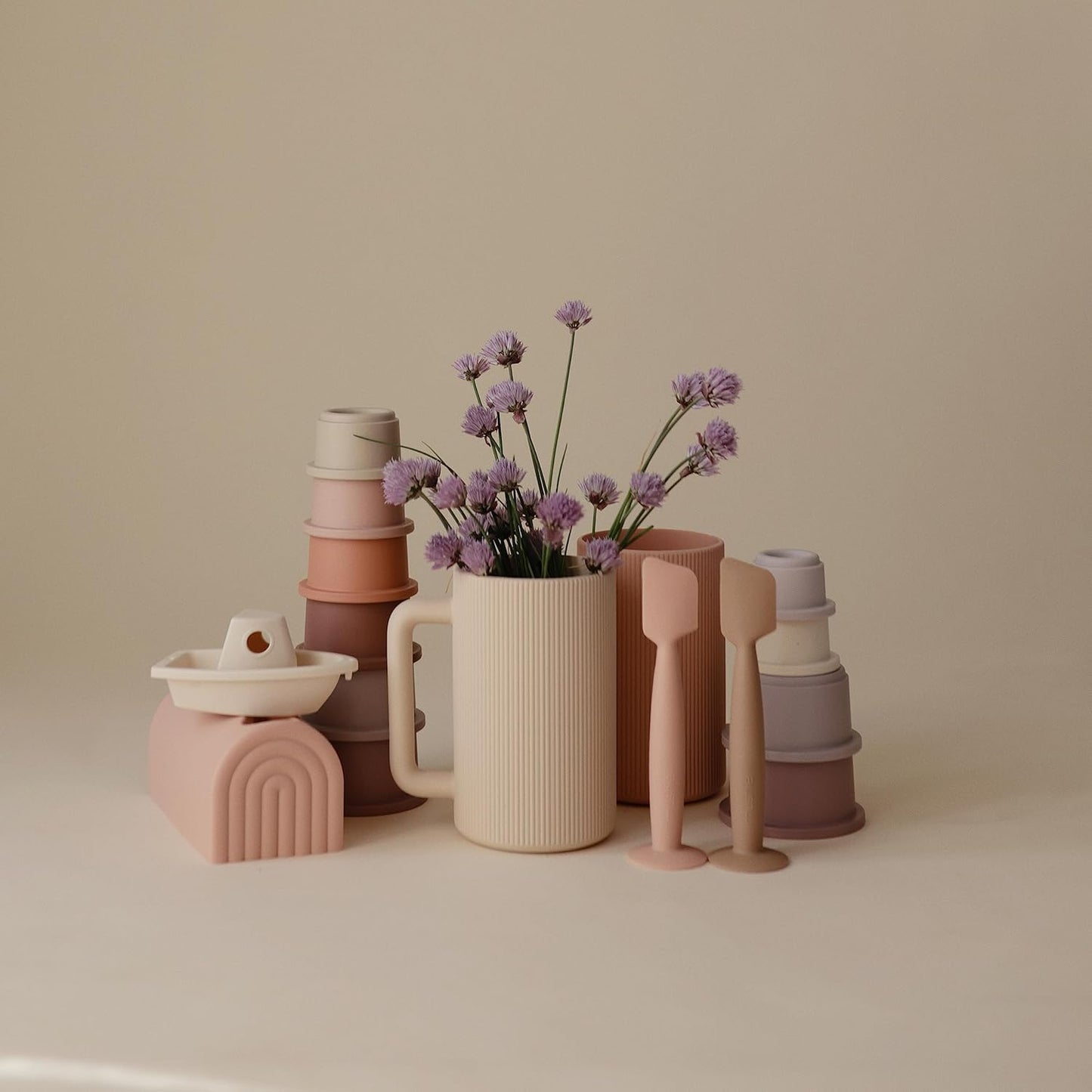 mushie Baby Bath Rinse Cup | 100% Food Grade Silicone | Shampoo & Body Washing Rinser Cup For Kids (Shifting Sand)