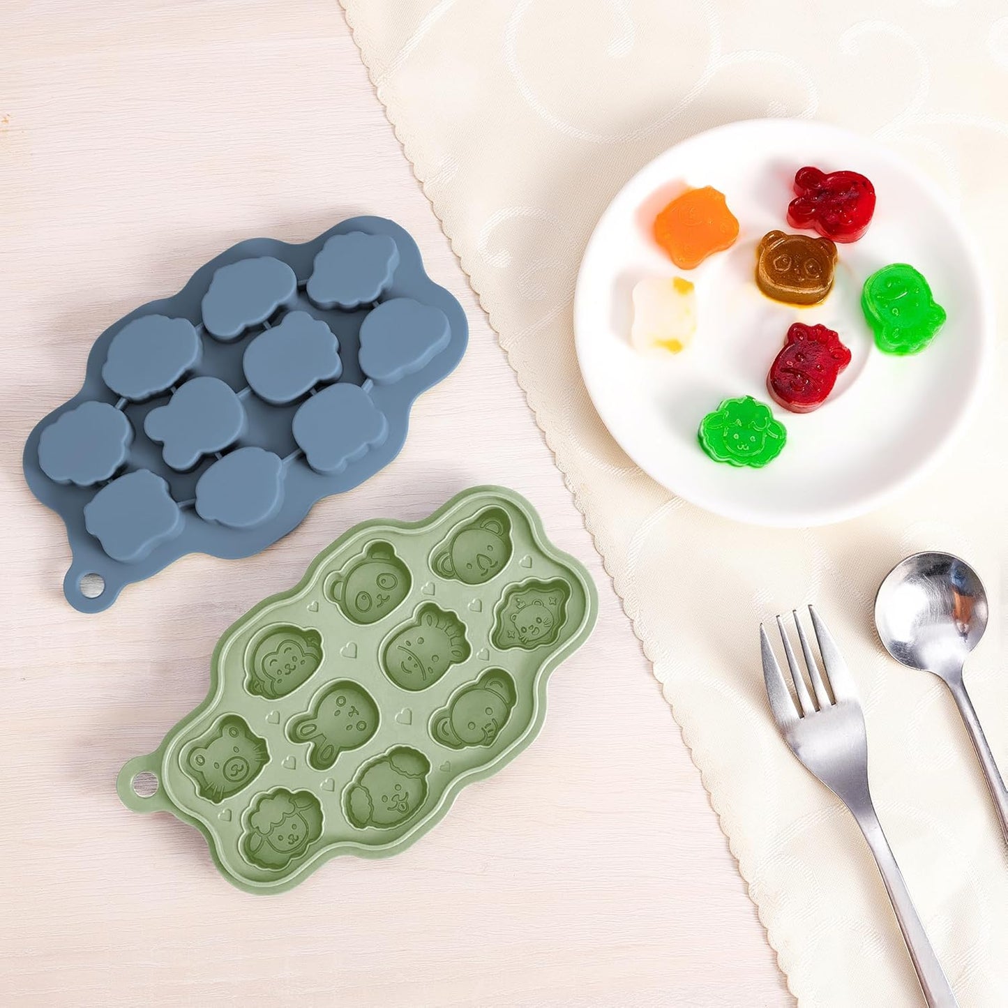 KingKam Baby Breastmilk Popsicle Molds & Baby Fruit Feeder (2 Pack), BPA Free Baby Food Teether Tray with Lids, Silicone Baby Food Teether Feeder, Teething Popsicle for Baby 4m+