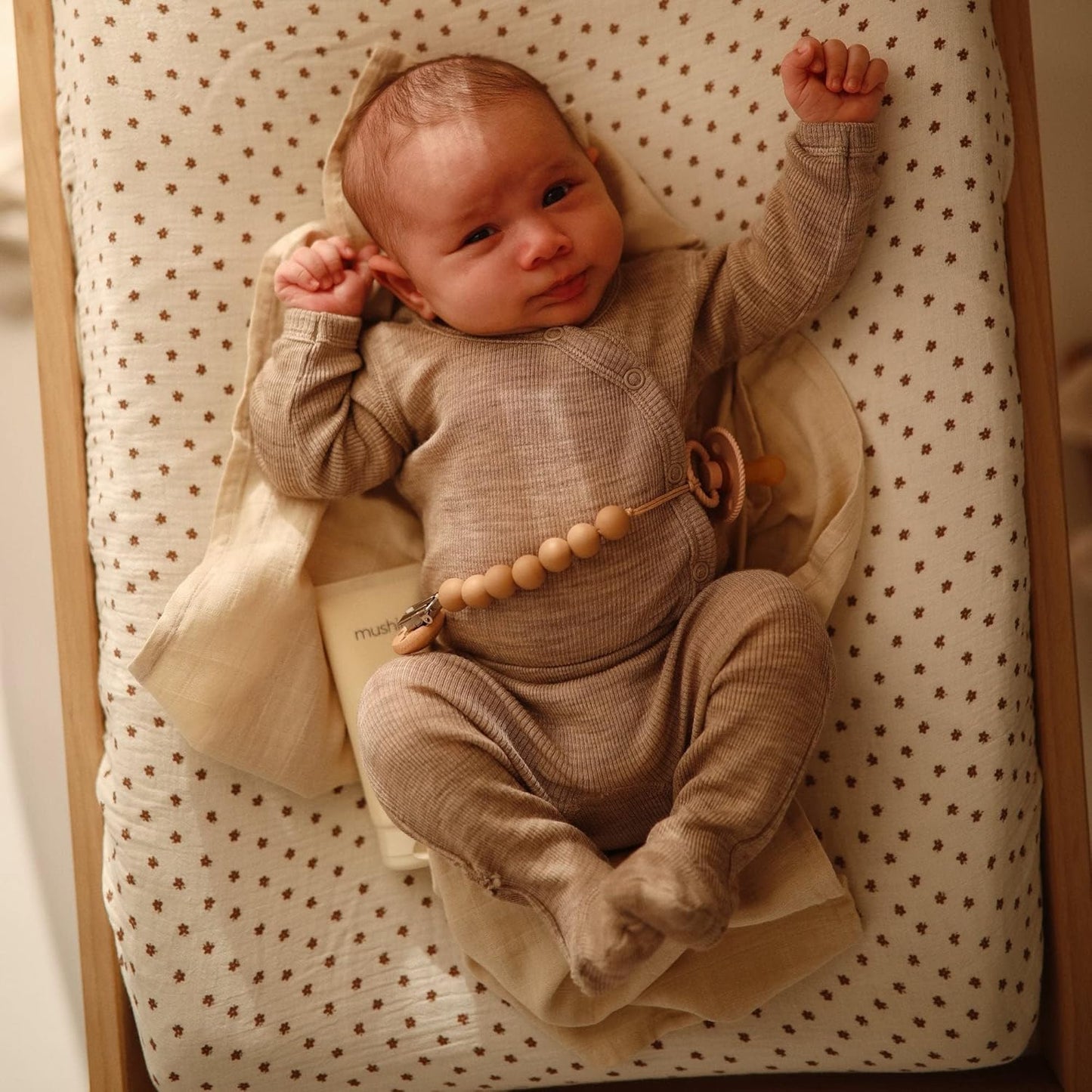 mushie Extra Soft Muslin Fitted Changing Pad Cover (Cedar)