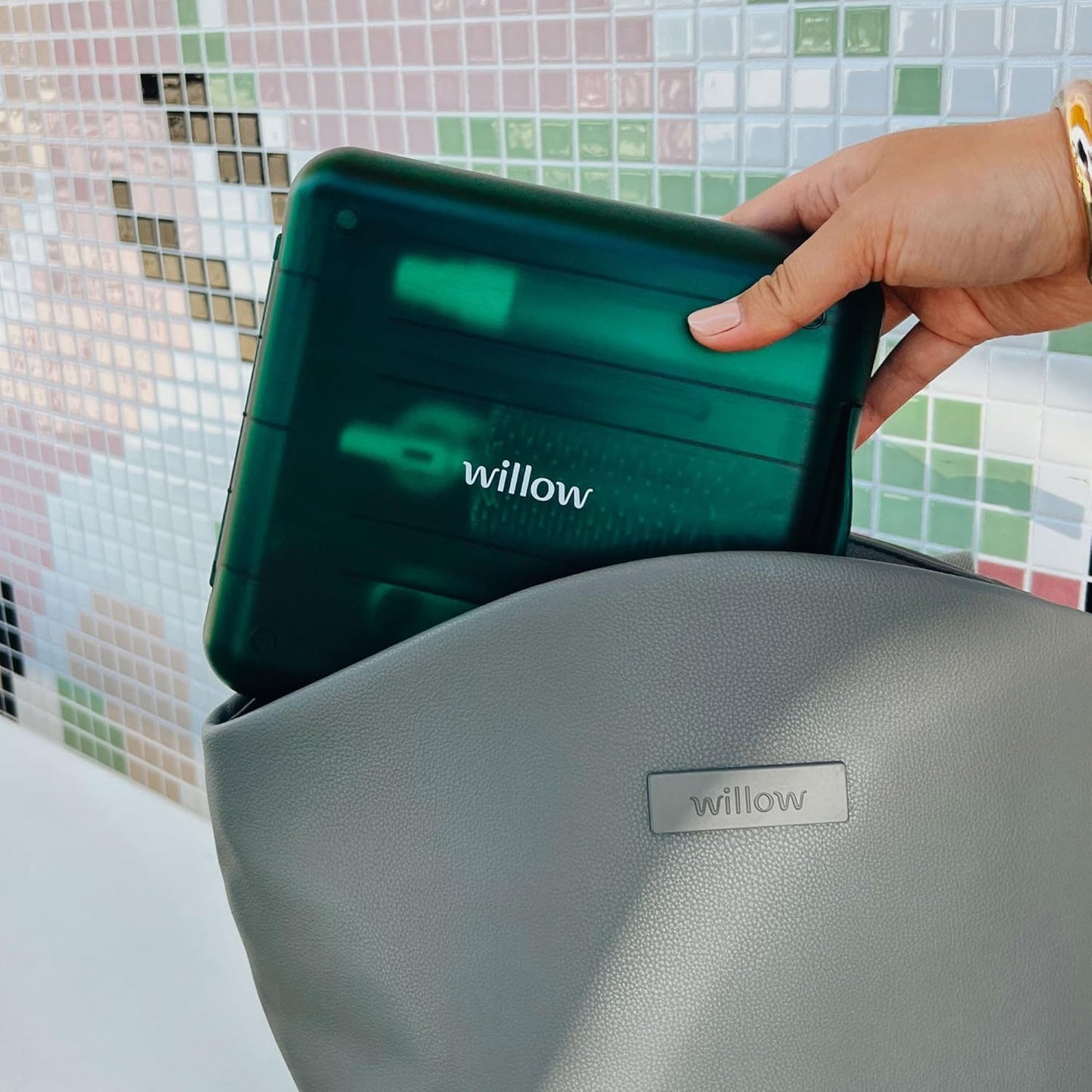 Willow Travel Cleaning Kit & Drying Rack - 5-Pack Cleaning Rack and Brushes for Breast Pump Parts and Bottles - Breastfeeding Essential