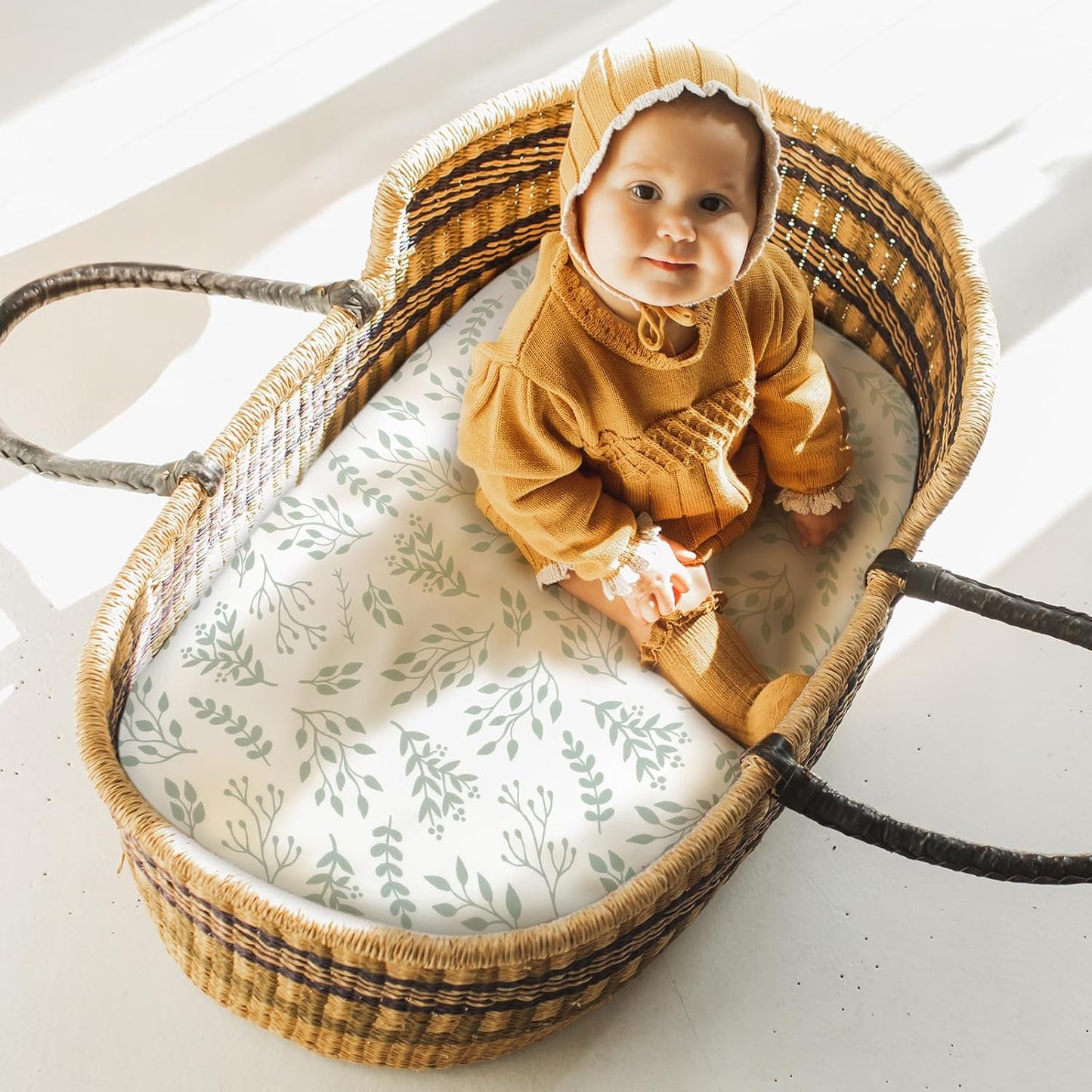 Yoofoss Bassinet Sheets for Baby,3-Pack Fitted Bassinet Sheets Set Compatible with Halo Bassinest Swivel Sleeper,Baby Delight,Angelbliss,Soft Breathable Bassinet Mattress Sheets(Green+Leaf)