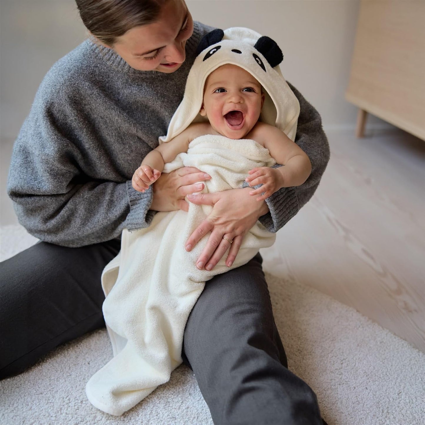 Baby Hooded Towel – Organic Cotton Baby Bath Towels – Baby Towels, Baby Bath Towels for Baby Boy, Baby Girl, 32" x 32" Super-Soft and Absorbent Baby Towels for Newborn (Panda)