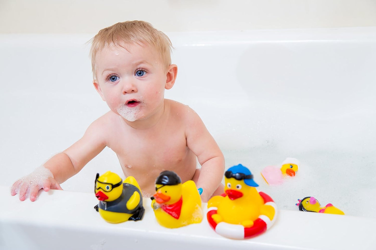 3" Valentines Sweetheart Rubber Duck [Squeaky, with Hole] - Baby Safe Bathtub Bathing Toy