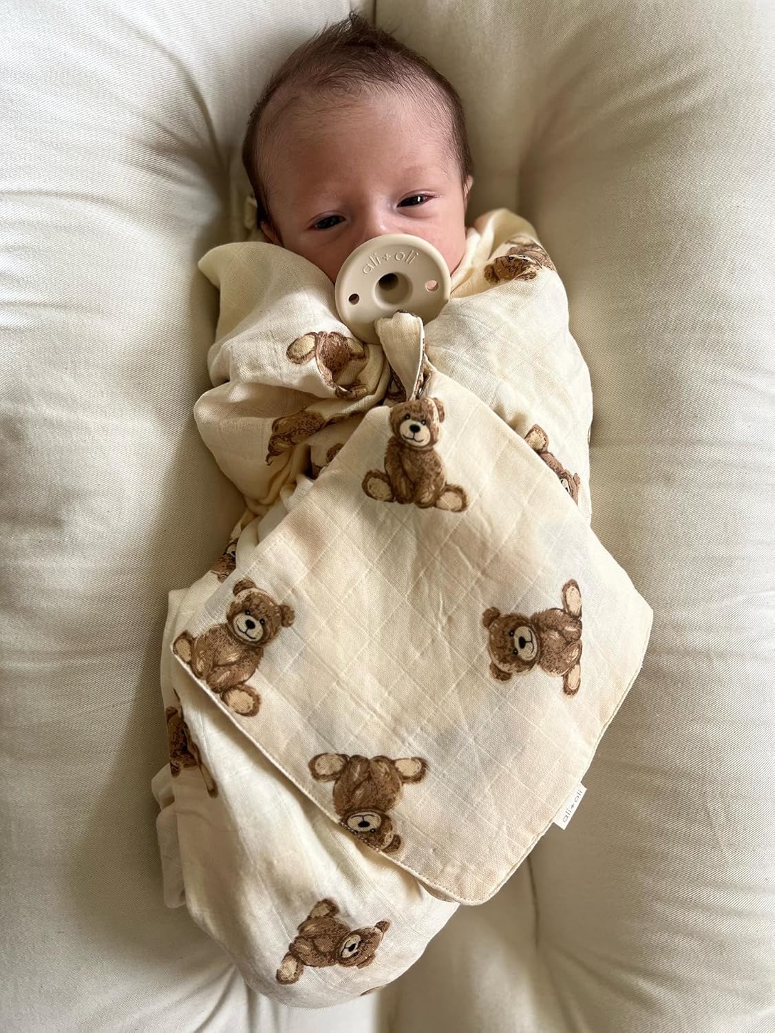 Ali+Oli Pacifier for Baby (2-pk) Set Original Round (Oat-Coco) Concaved Shield Newborn Pacifiers, BPA-Free Silicone Baby Pacifier Set, Baby Binkies, Chupones para Bebes