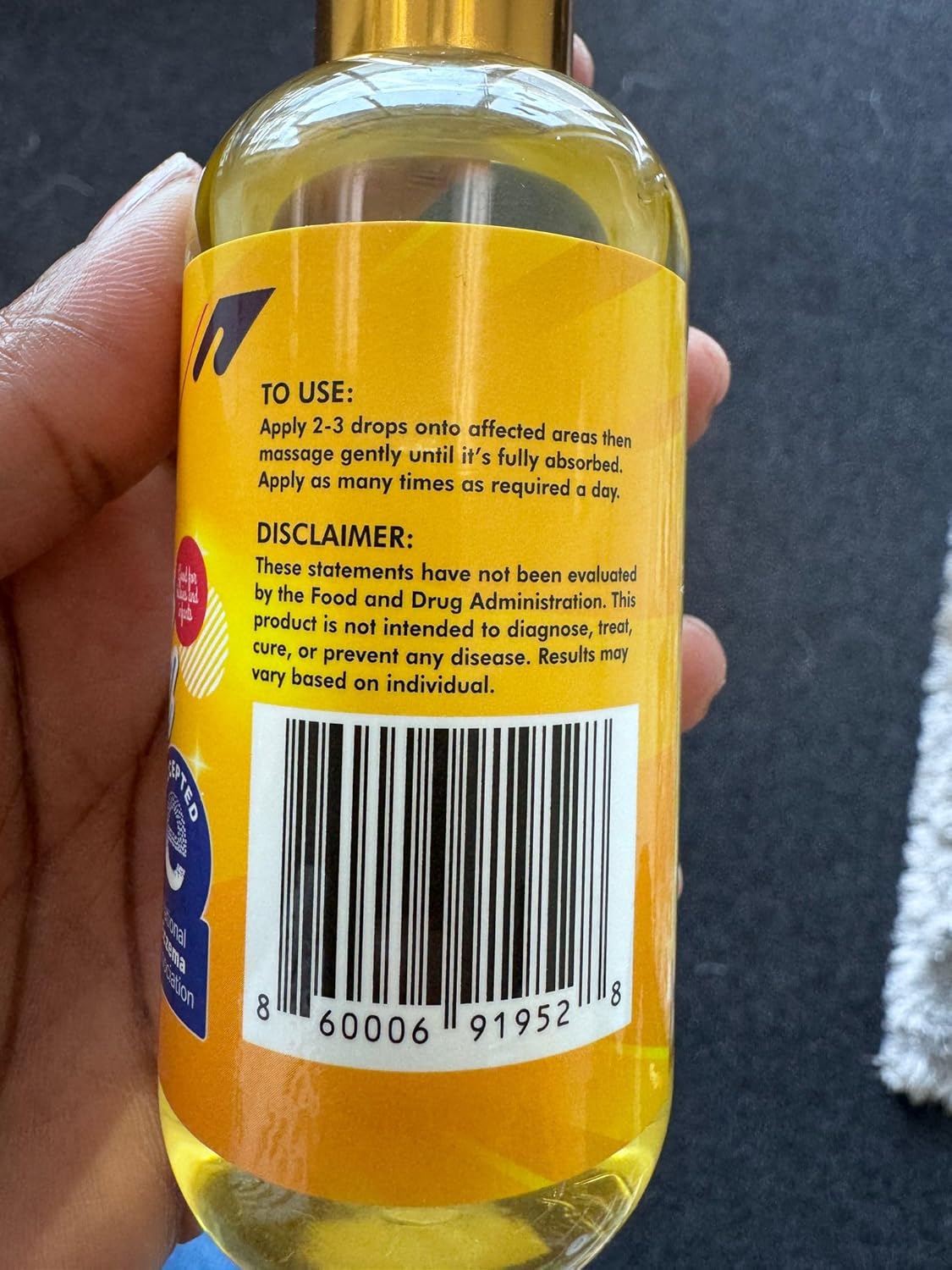 KIYAMEL Moisturizing Eczema Relief Essential Baby Oil with Hemp Seed Oil for Dry Itchy Skin Soothing Moisturizer with Vitamin E and Chamomile Revitalizing Hydration for Babies