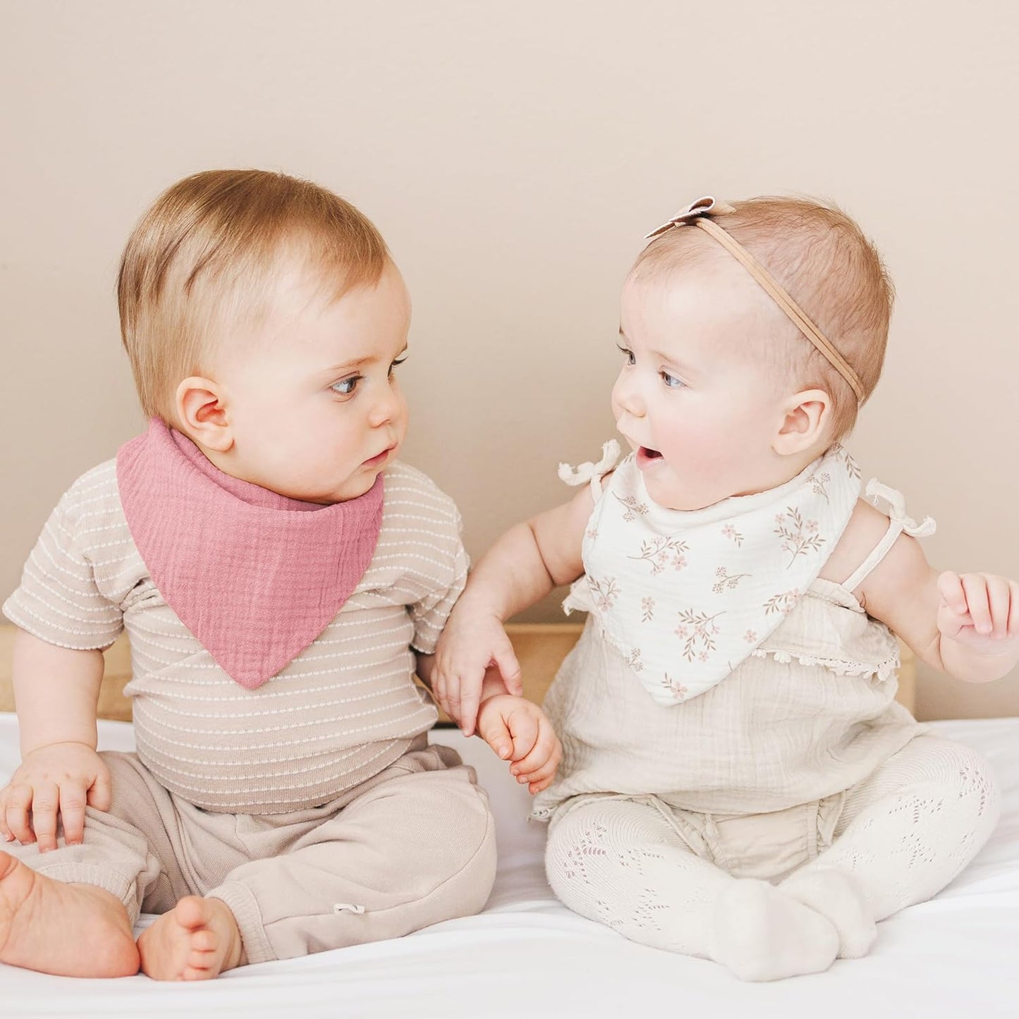 Konssy Muslin Baby Bibs 10 Pack Baby Bandana Drool Bibs 100% Cotton for Unisex Boys and Girls, Soft Absorbent Set for Teething and Drooling