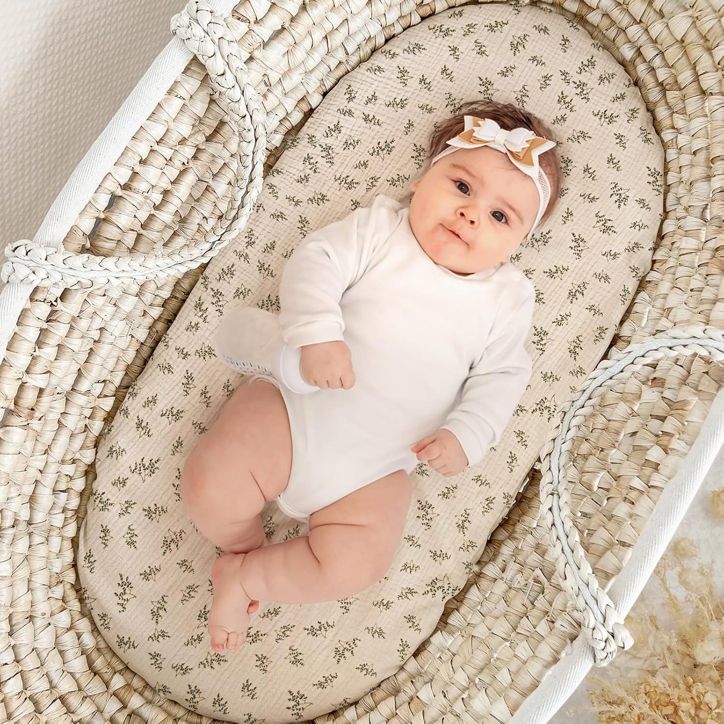 lulumoon Muslin Bassinet Sheets Baby: Cotton Bassinet Sheets Fitted for Boys and Girls - Bassinet Mattress Sheets for Oval Rectangle or Hourglass