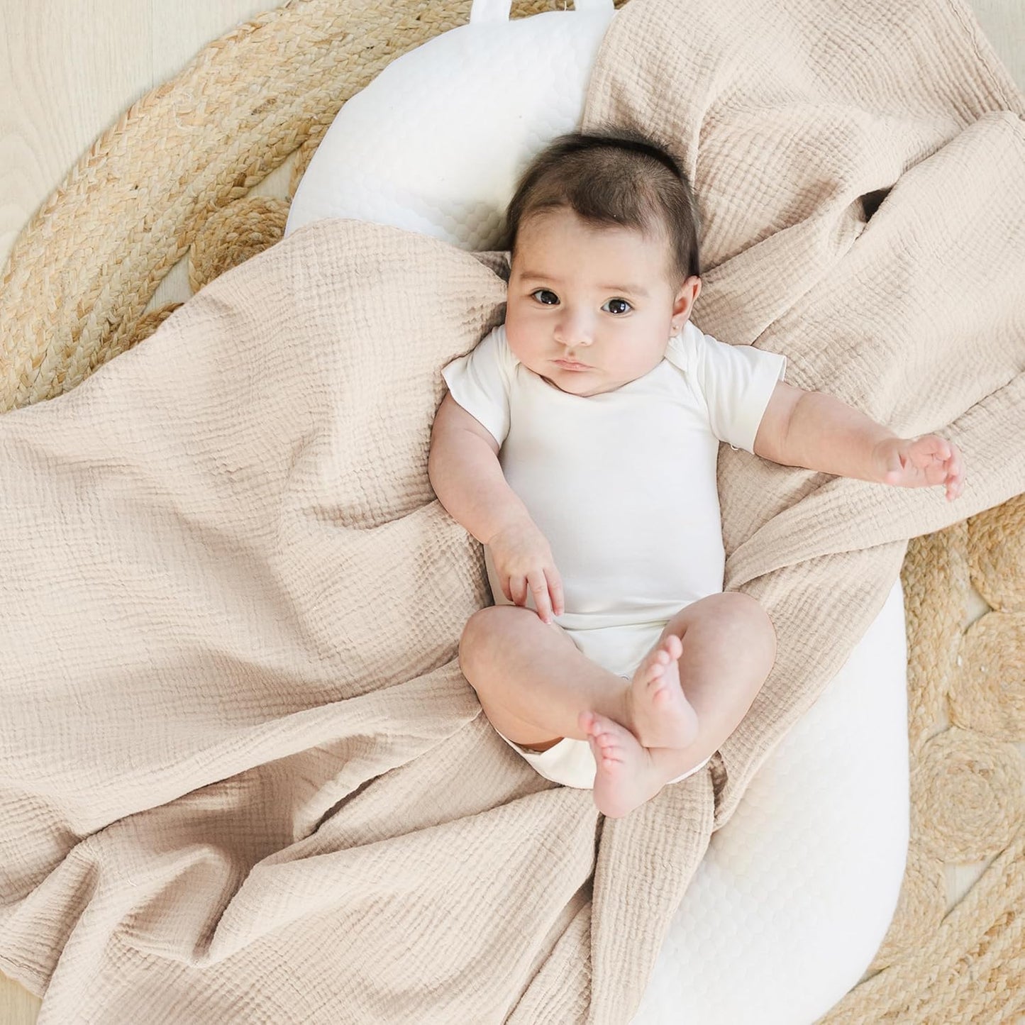 Konssy Muslin Swaddle Blankets for Boys Girls, 2 Pack Receiving Baby Blanket Large 47 x 47 inches, Soft Breathable Swaddling Wrap for Unisex Newborn (Blossom,Cream)