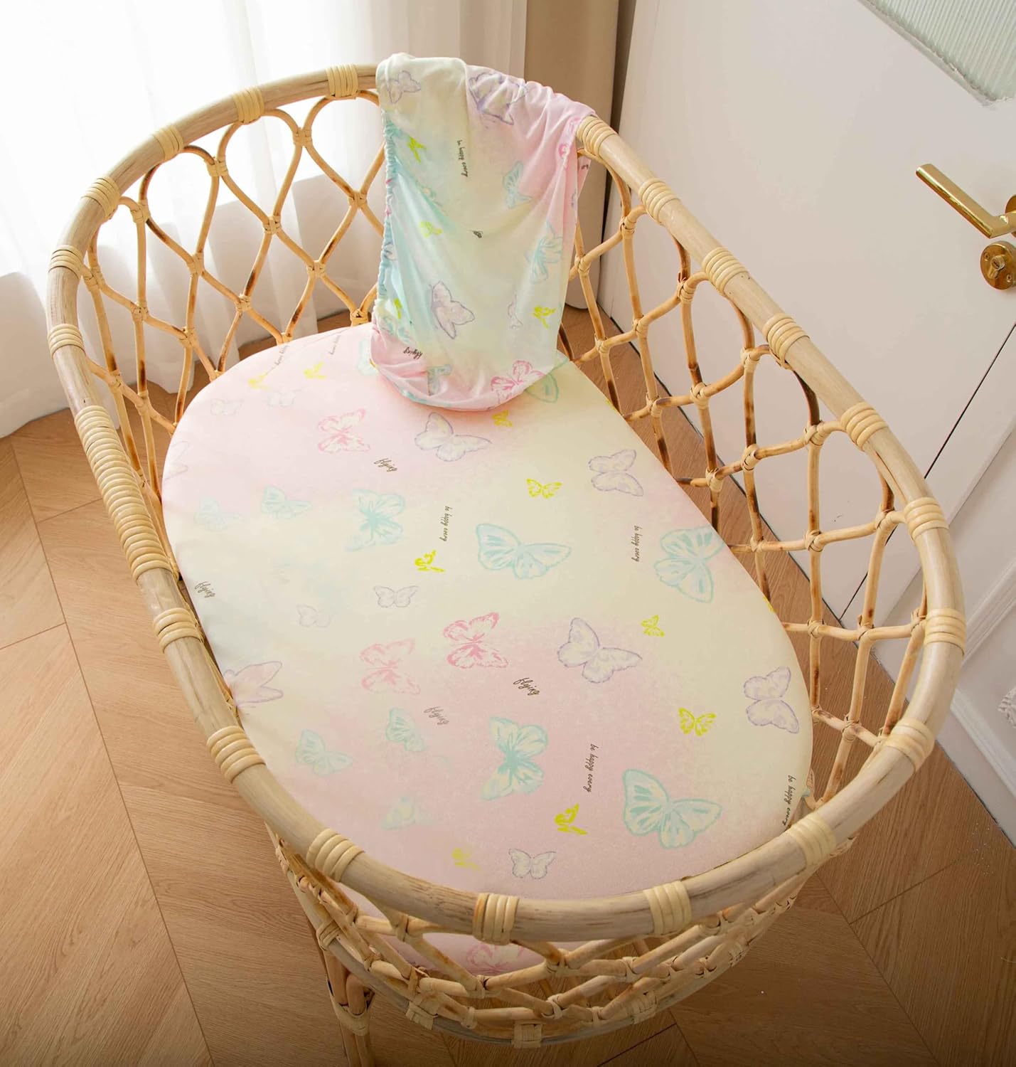 SDY Butterfly Bassinet Sheets Set 2 Pack for Boys Girls，Elastic Travel Crib Fashionable Floral Pattern, Standard Cradle Safe Sheets Set 32 * 16 * 4 inches (Butterfly)