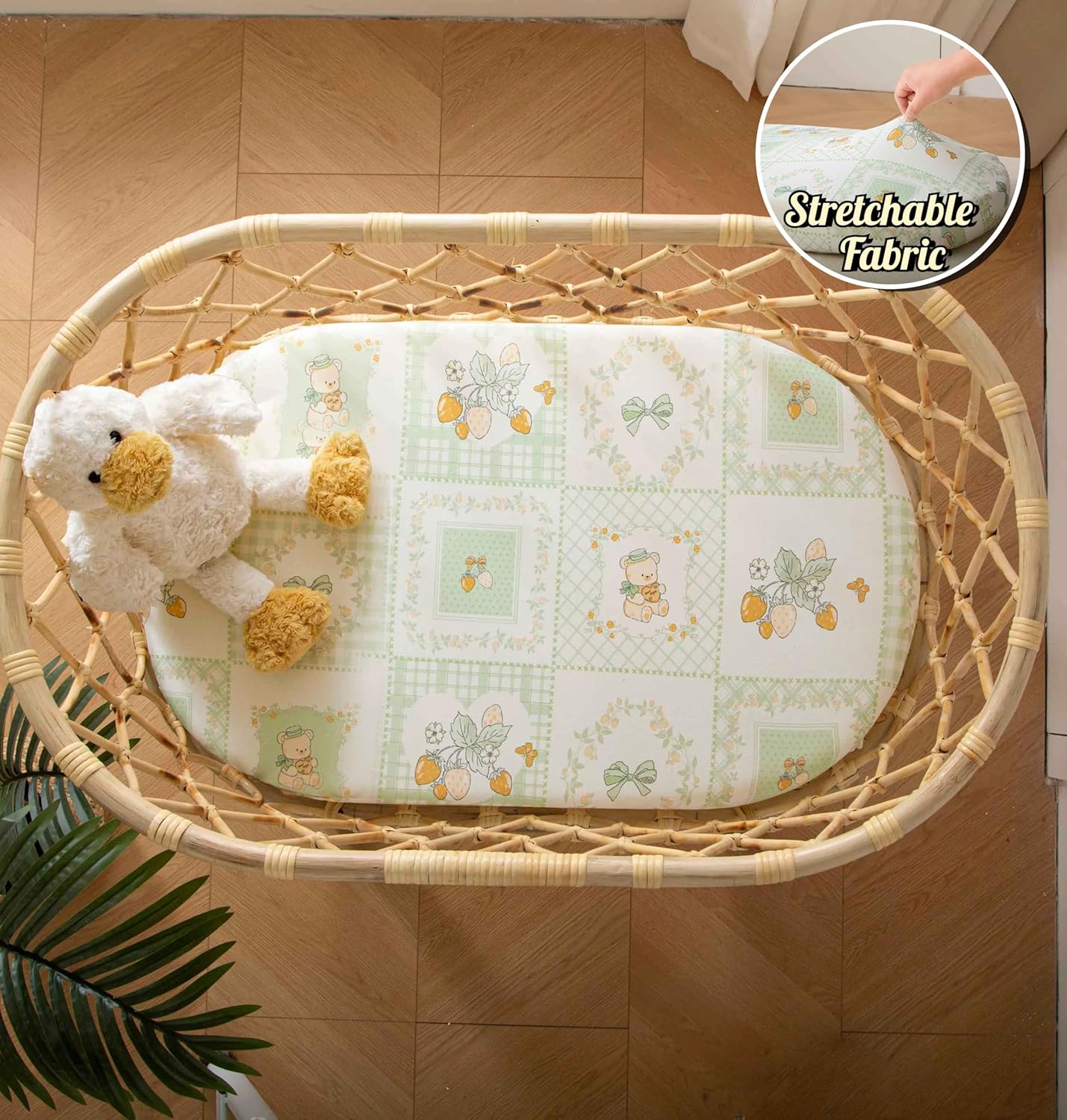 SDY Soft Bassinet Sheets Set 2 Pack for Baby Girl and Boy 32 * 16 * 4 inches,Universal Fit for Bassinets Baby Cradle Moses Basket Oval Rectangle Mattress Safe and Snug (Bear&Strawberry& Floral&Bow)