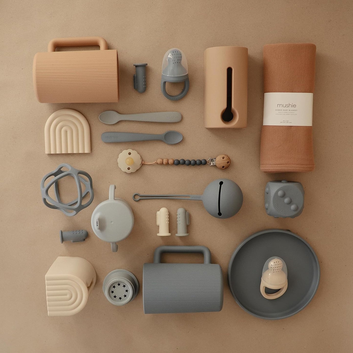 mushie Baby Bath Rinse Cup | 100% Food Grade Silicone | Shampoo & Body Washing Rinser Cup For Kids (Natural)